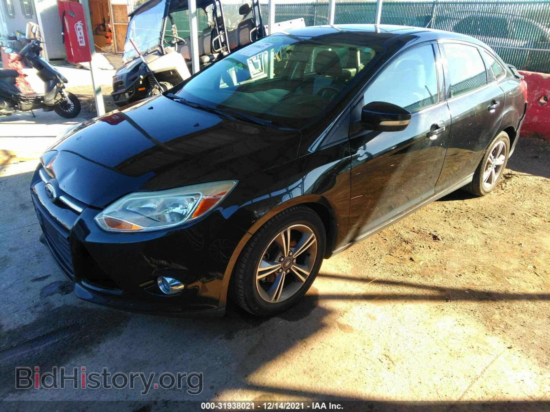 2014 FORD FOCUS - VIN: 1FADP3F2XEL382167 - Photo 2