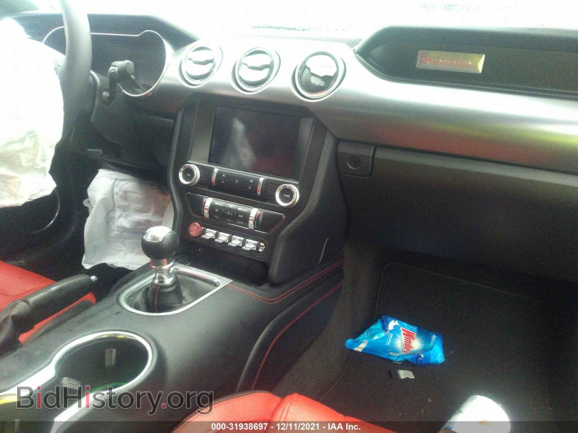 2018 FORD MUSTANG - VIN: 1FA6P8TH9J5117592 - Фото 5