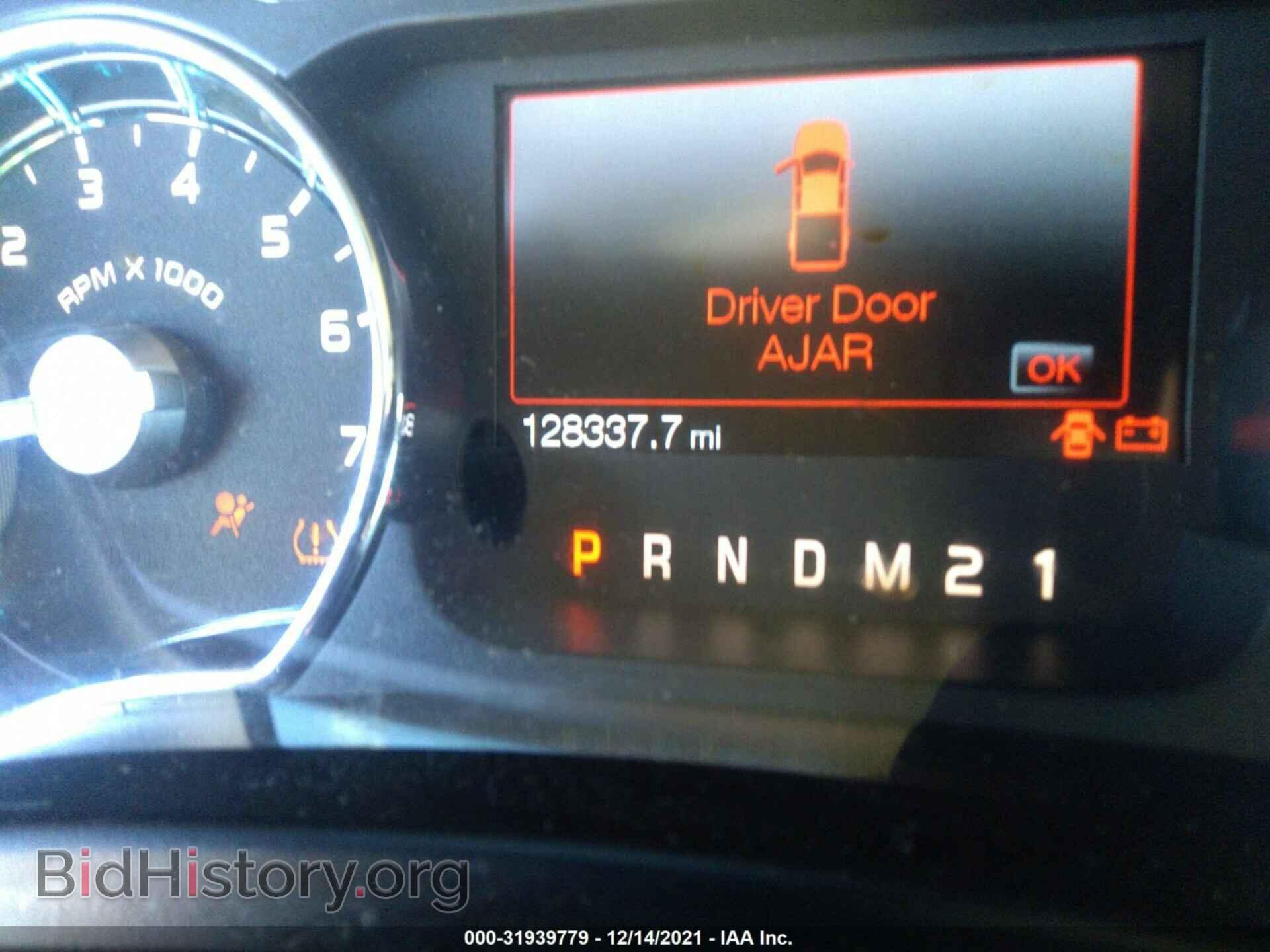 2011 FORD F-150 - VIN: 1FTFW1CF2BFB06044 - Фото 7