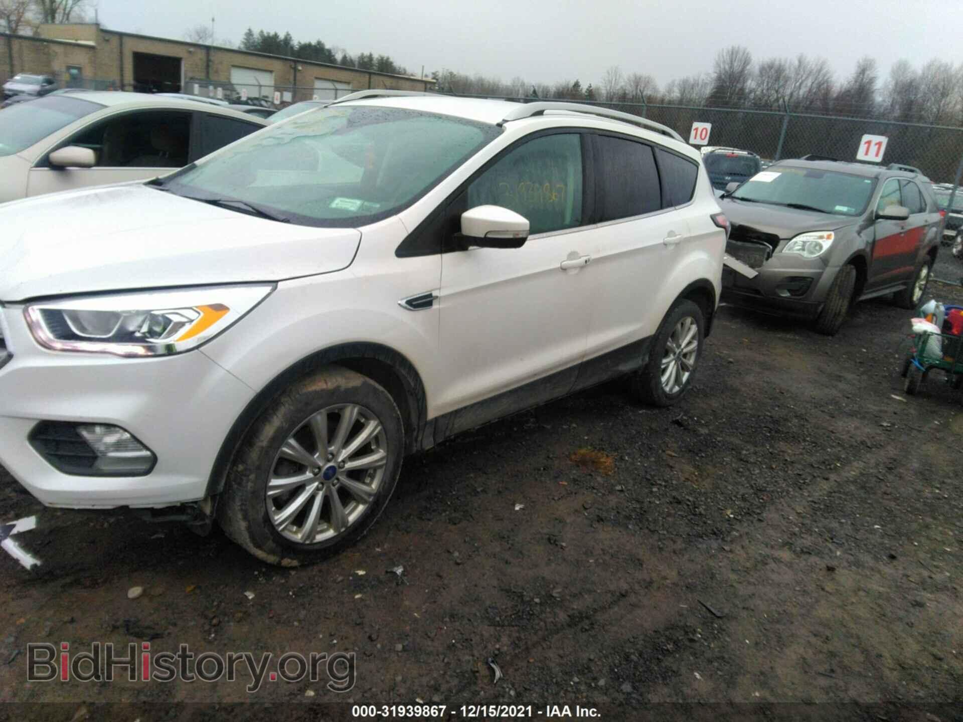 2017 FORD ESCAPE - VIN: 1FMCU9J90HUA63280 - Фото 2