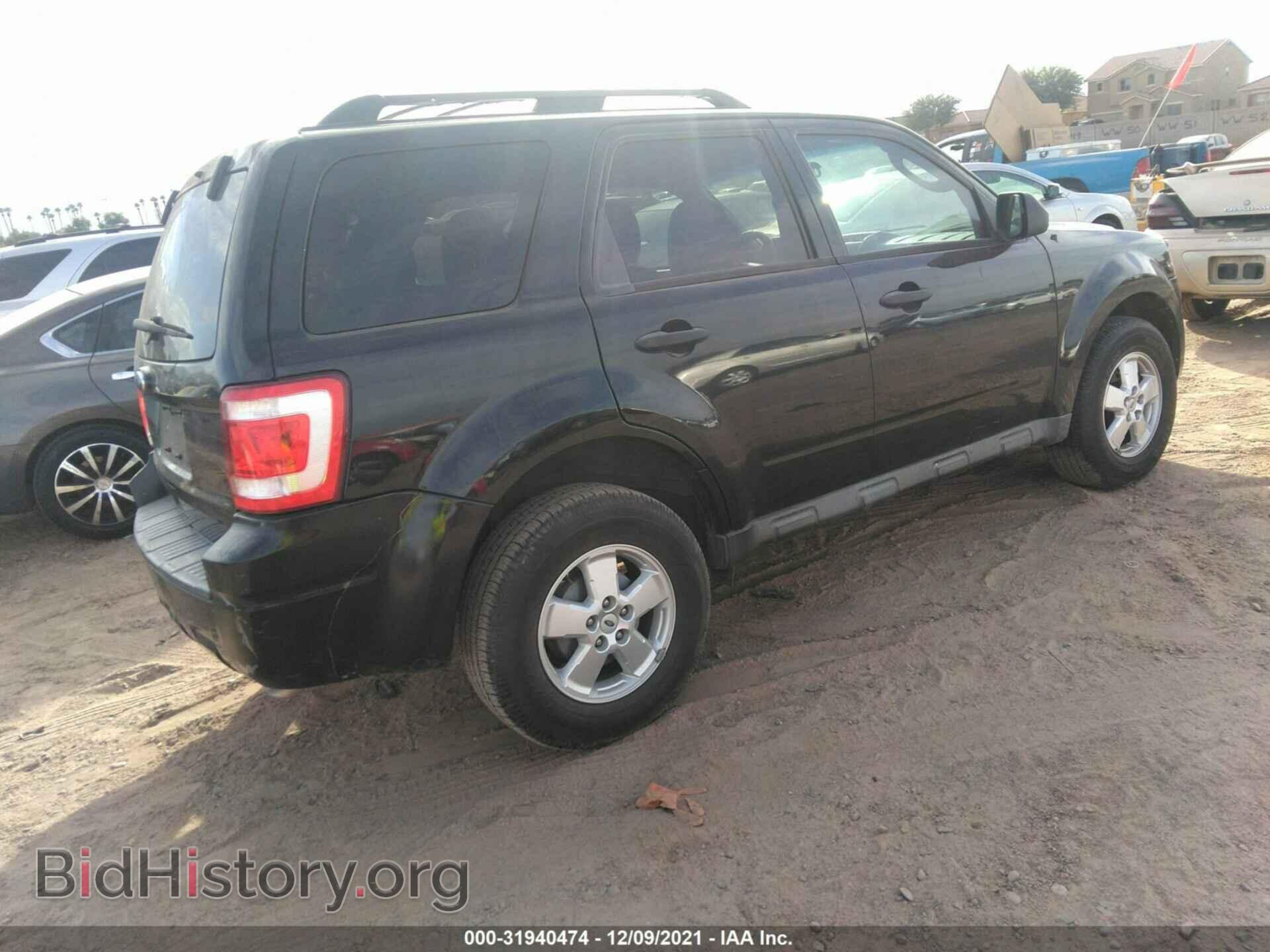 2010 FORD ESCAPE - VIN: 1FMCU0D70AKB21430 - Фото 4
