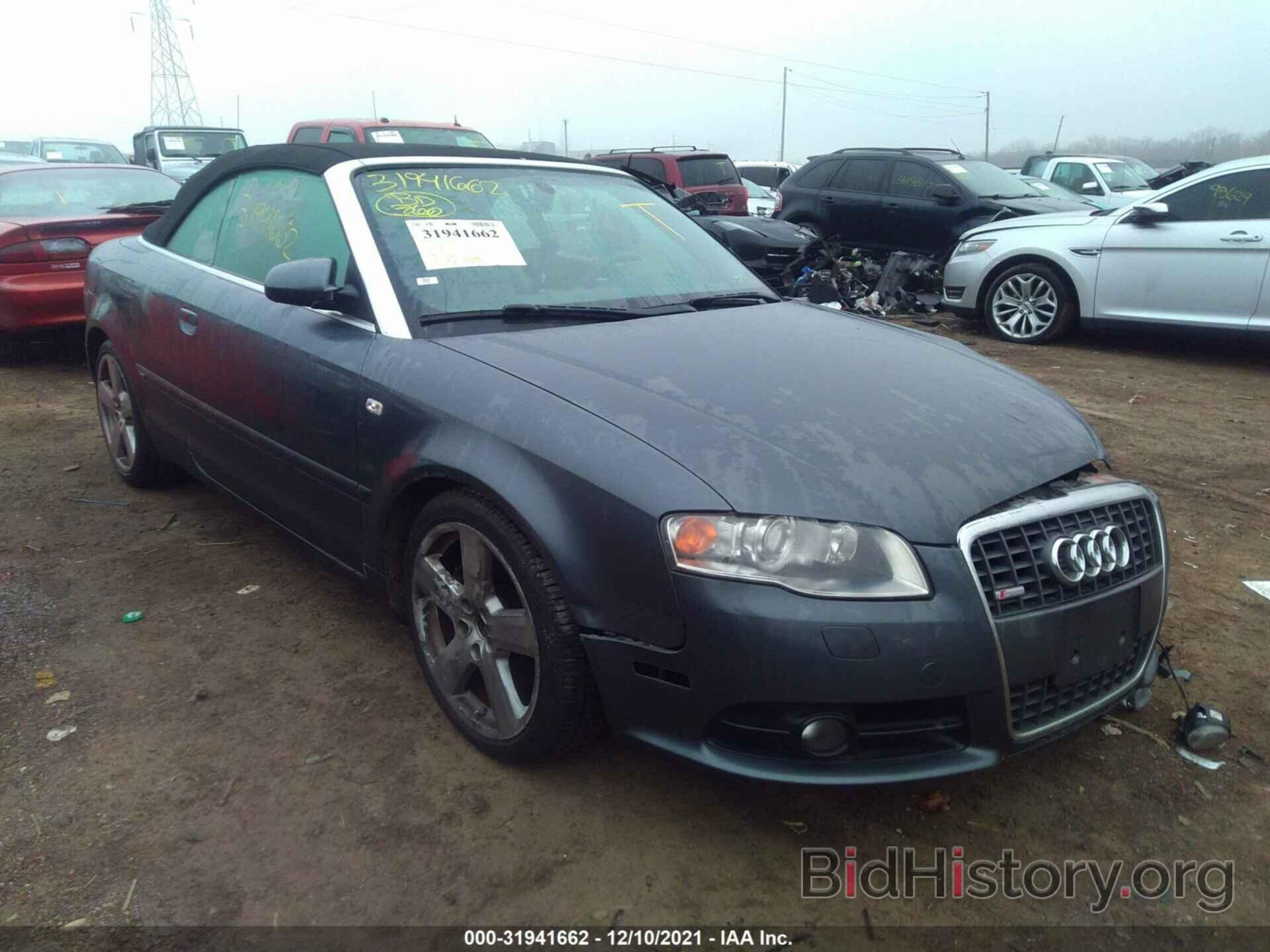 Photo WAUDH48H19K005833 - AUDI A4 2009