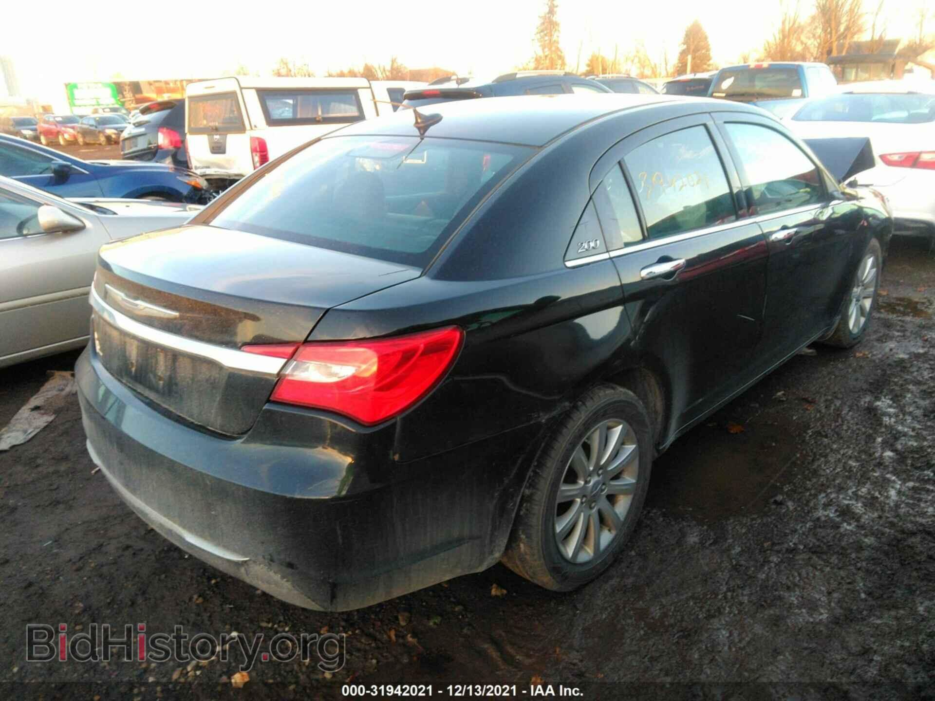 2013 CHRYSLER 200 - VIN: 1C3CCBCG6DN507166 - Photo 4