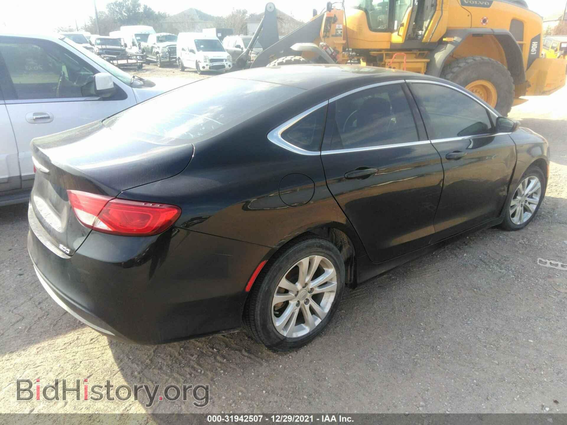 2016 CHRYSLER 200 - VIN: 1C3CCCABXGN120766 - Фото 4