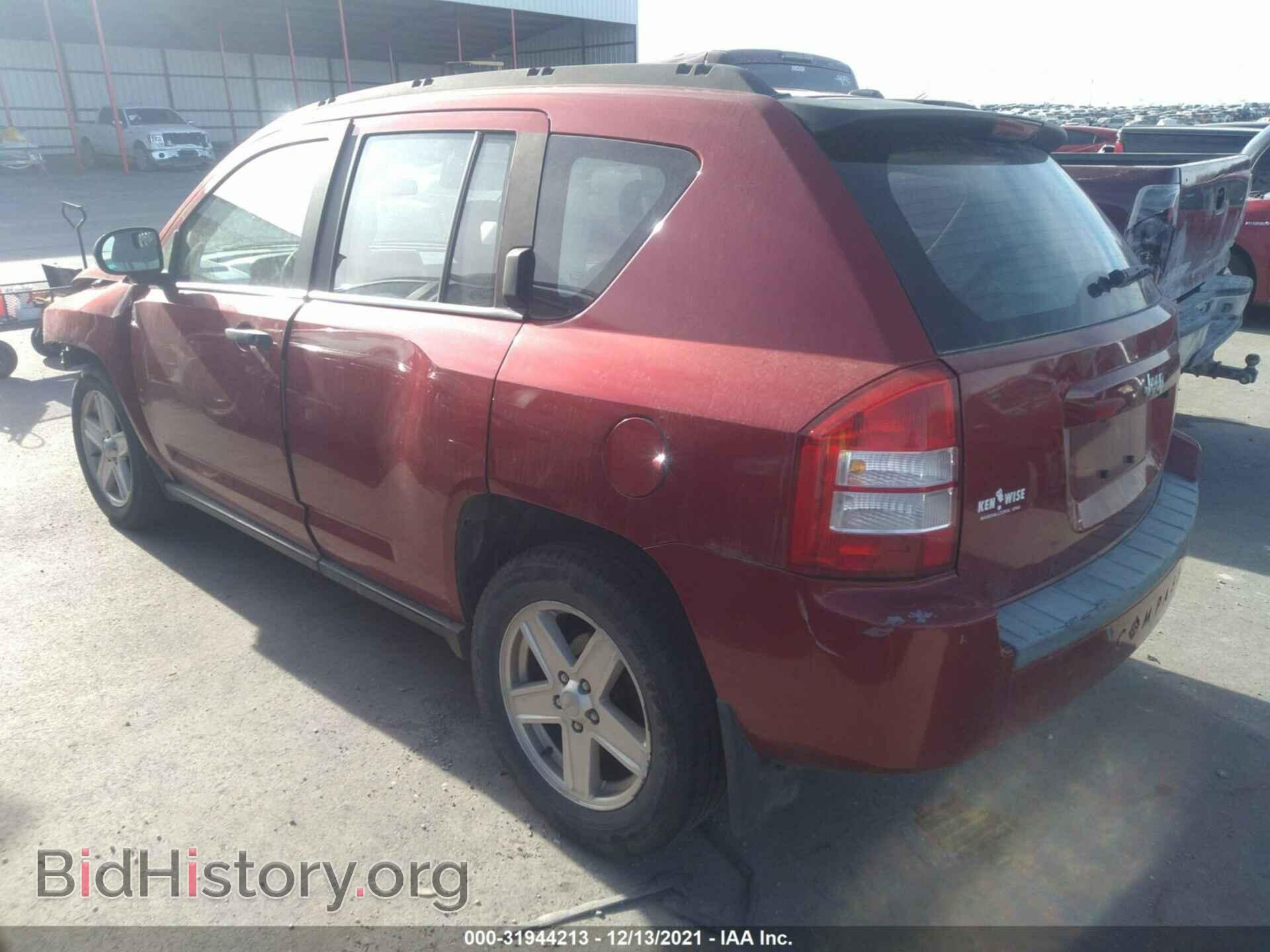 2007 JEEP COMPASS - VIN: 1J8FT47W77D378816 - Фото 3