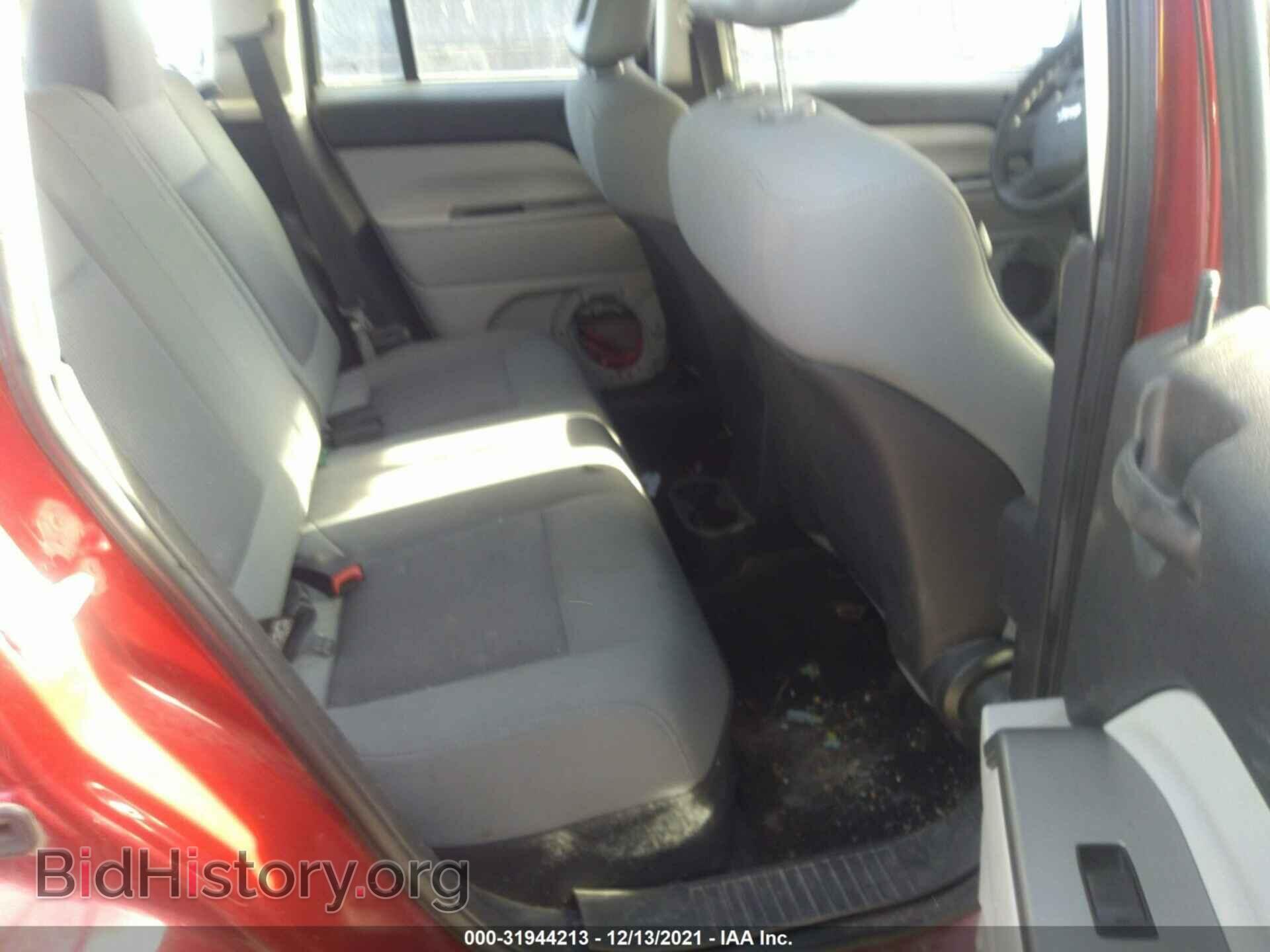 2007 JEEP COMPASS - VIN: 1J8FT47W77D378816 - Фото 8