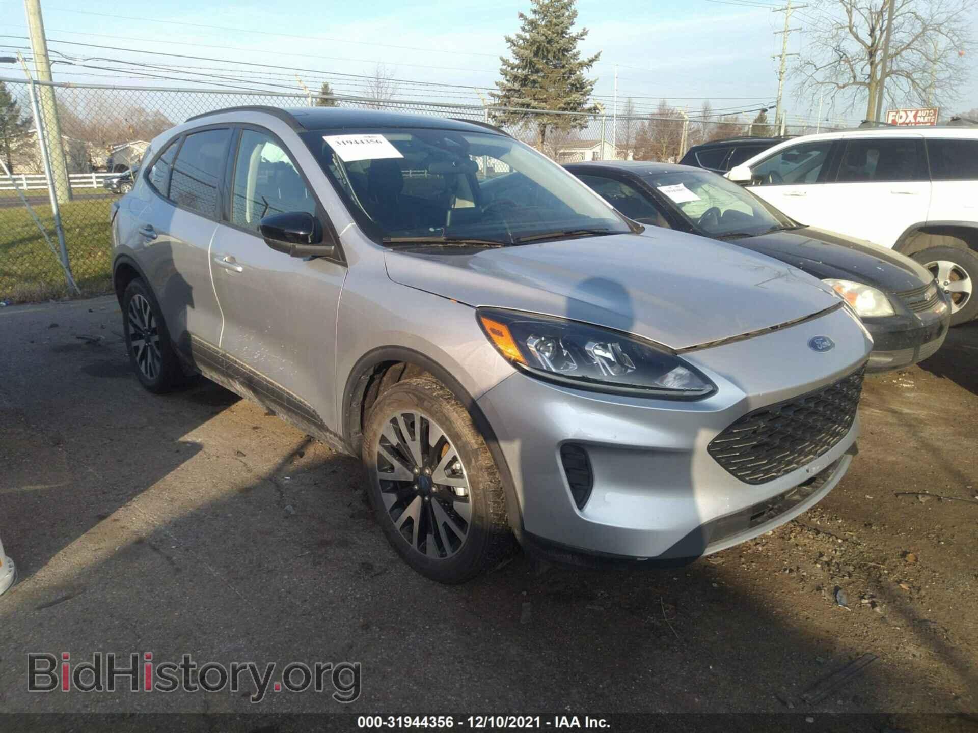 Photo 1FMCU9BZ0LUA50245 - FORD ESCAPE 2020