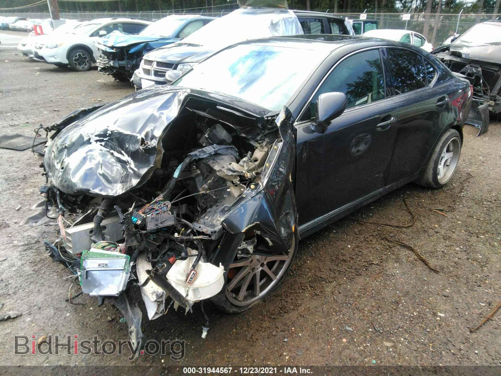 2006 LEXUS IS 350 - VIN: JTHBE262X62005541 - Фото 2