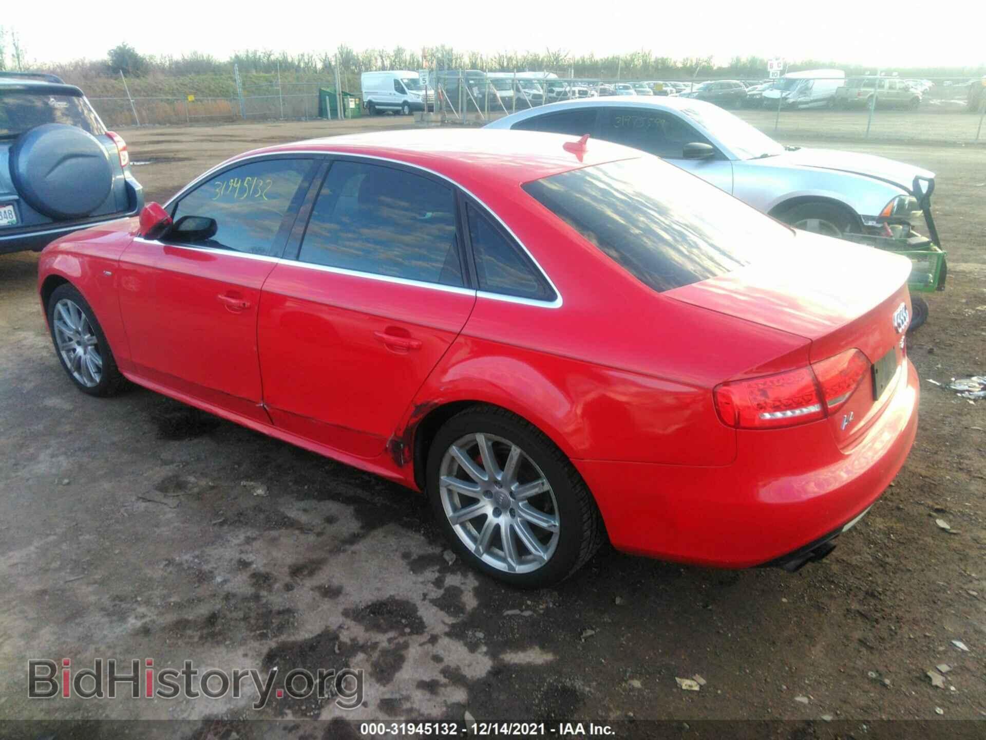 2012 AUDI A4 - VIN: WAUFFAFL0CN020902 - Фото 3