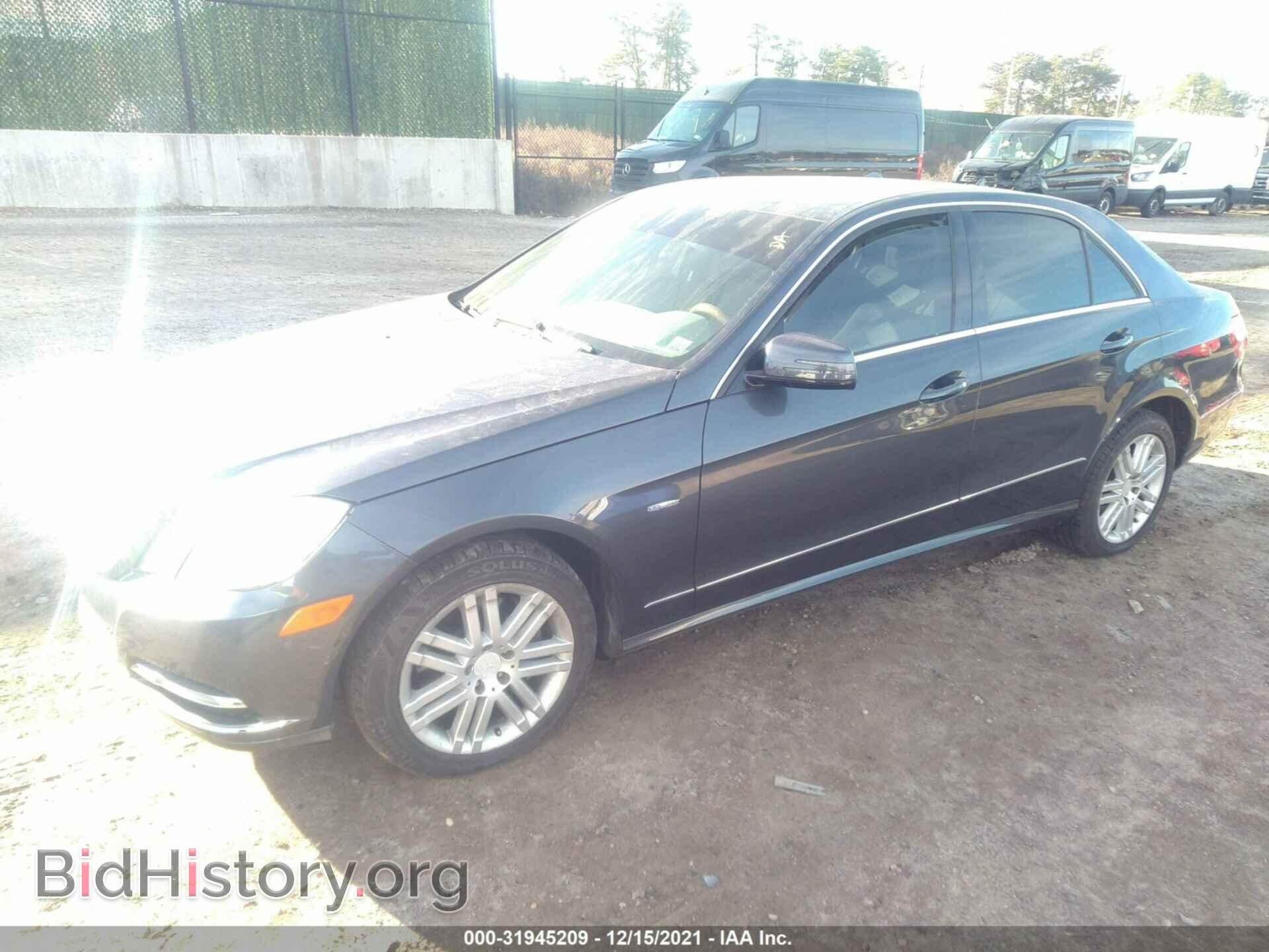 2012 MERCEDES-BENZ E-CLASS - VIN: WDDHF2EB7CA559380 - Фото 2
