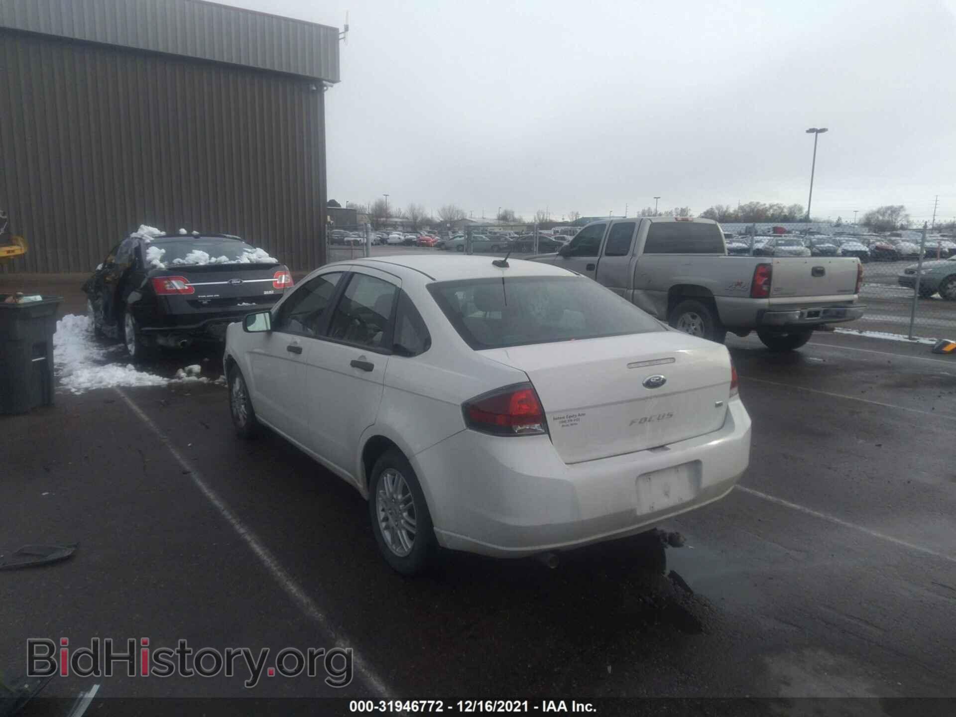 2010 FORD FOCUS - VIN: 1FAHP3FN7AW271970 - Фото 3