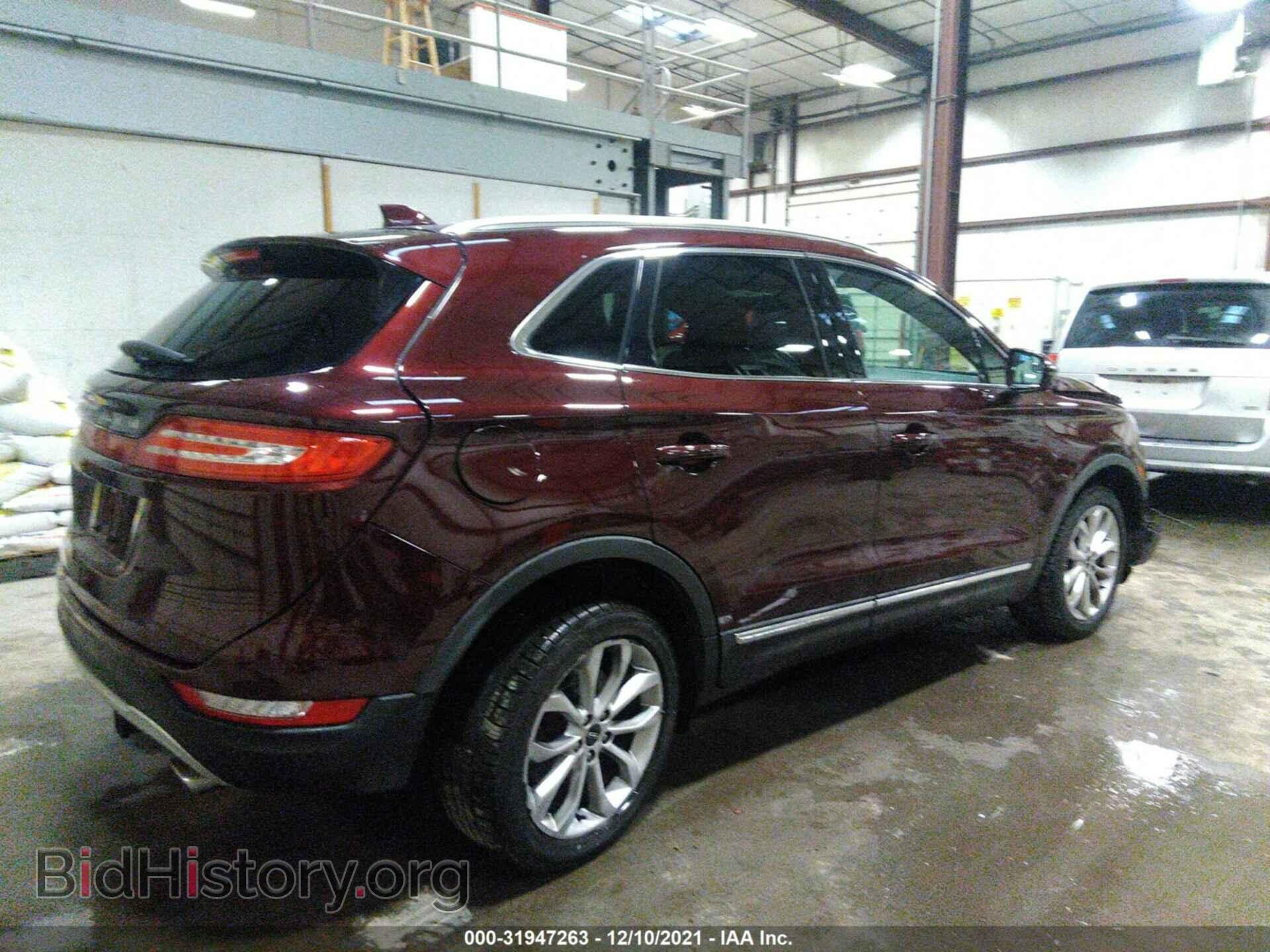 2017 LINCOLN MKC - VIN: 5LMTJ2DH0HUL14332 - Photo 4
