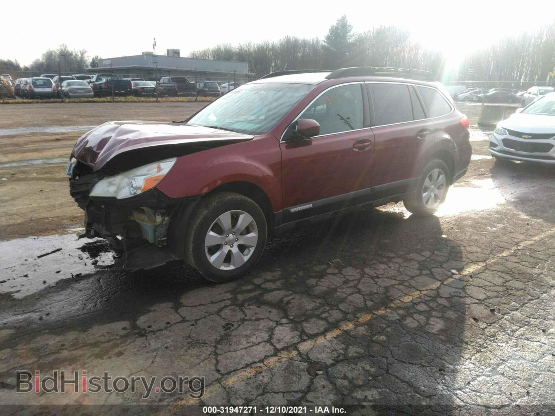 2011 SUBARU OUTBACK - VIN: 4S4BRBCC1B3351108 - Фото 2