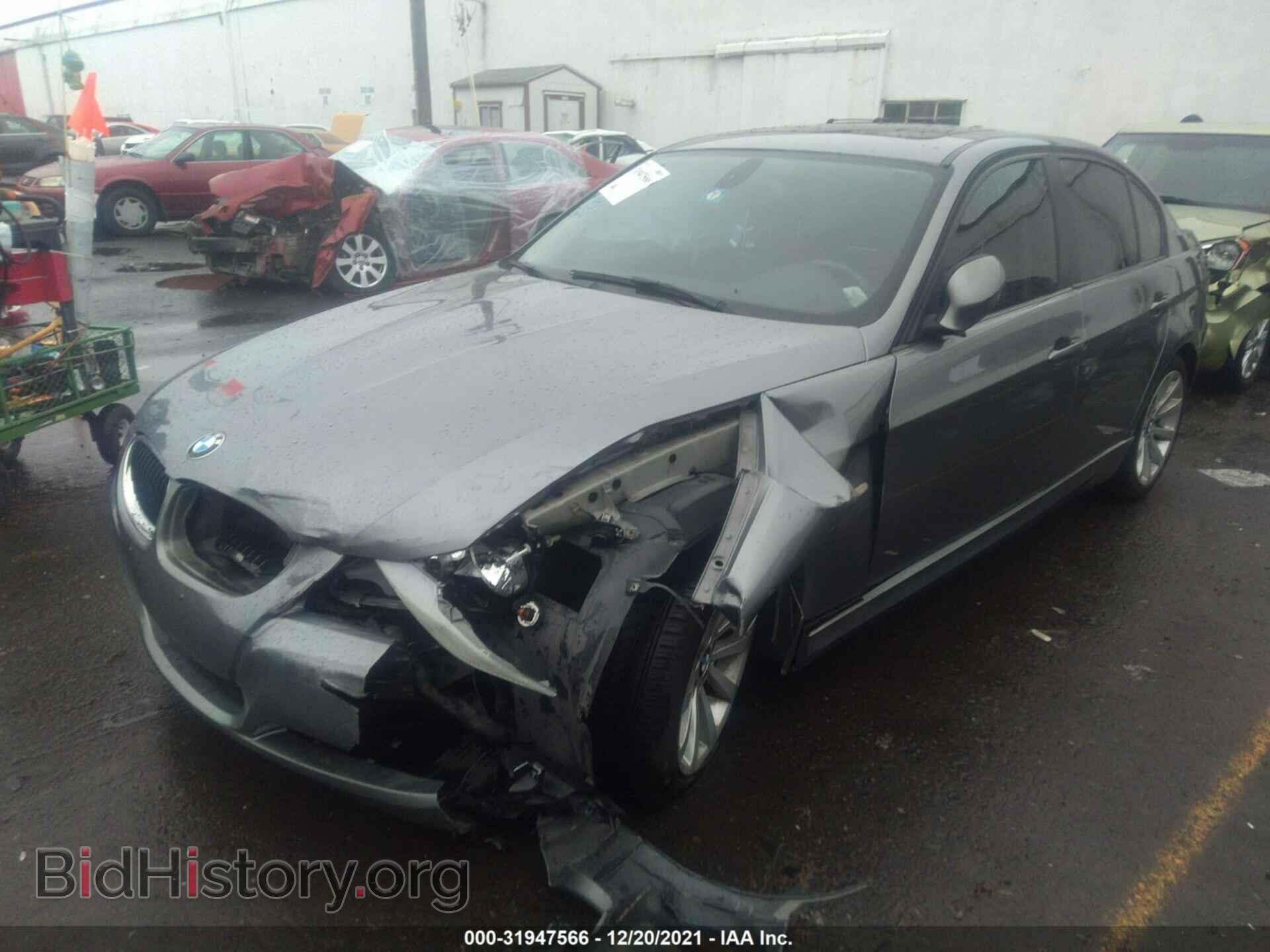 2011 BMW 3 SERIES - VIN: WBAPH5G55BNM81565 - Фото 2
