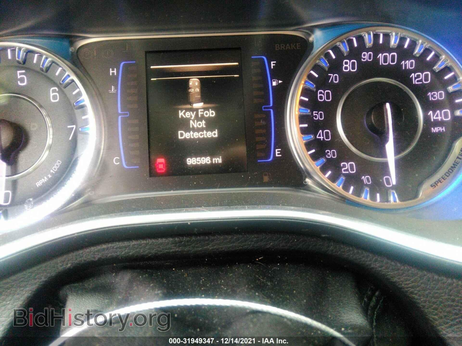 2016 CHRYSLER 200 - VIN: 1C3CCCAB1GN171928 - Фото 7