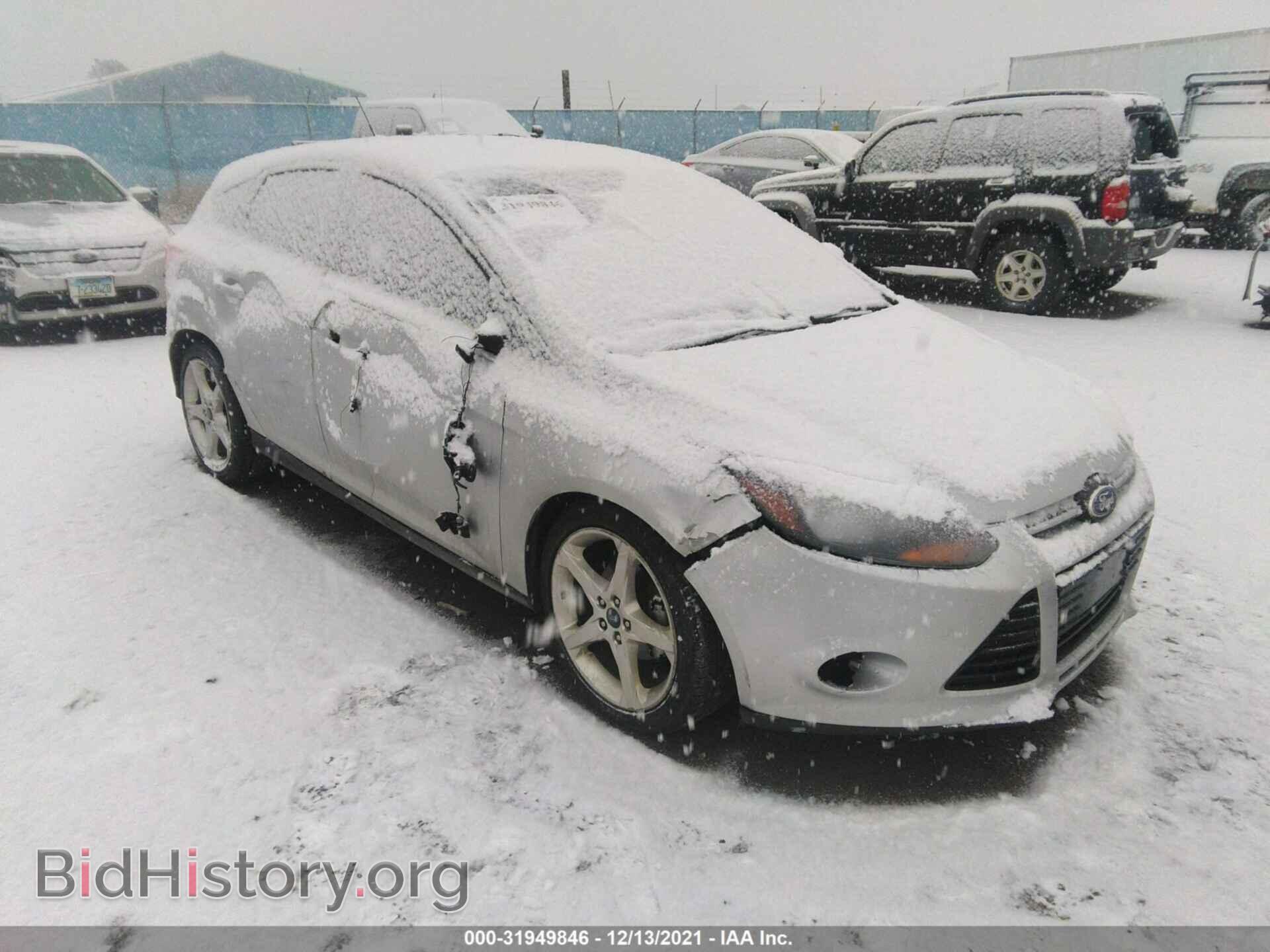 Фотография 1FAHP3N21CL302710 - FORD FOCUS 2012