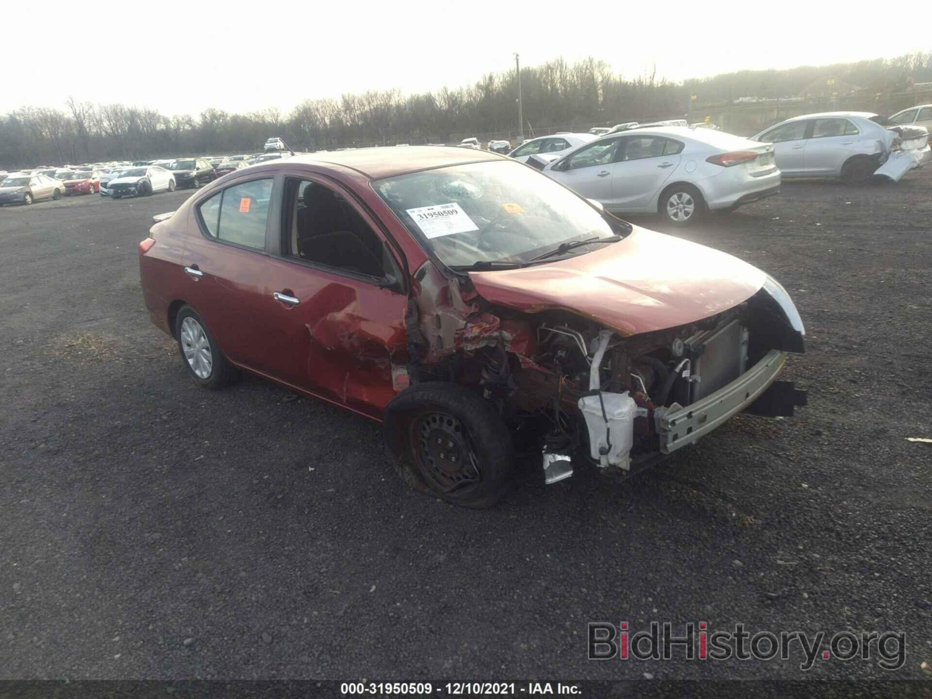 Photo 3N1CN7AP0HL808885 - NISSAN VERSA SEDAN 2017