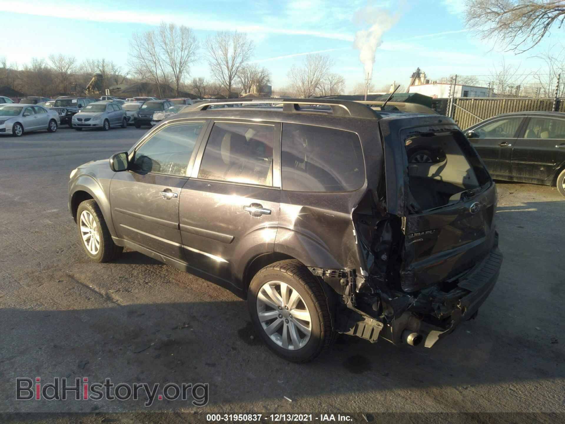 2011 SUBARU FORESTER - VIN: JF2SHAEC3BH756437 - Фото 3