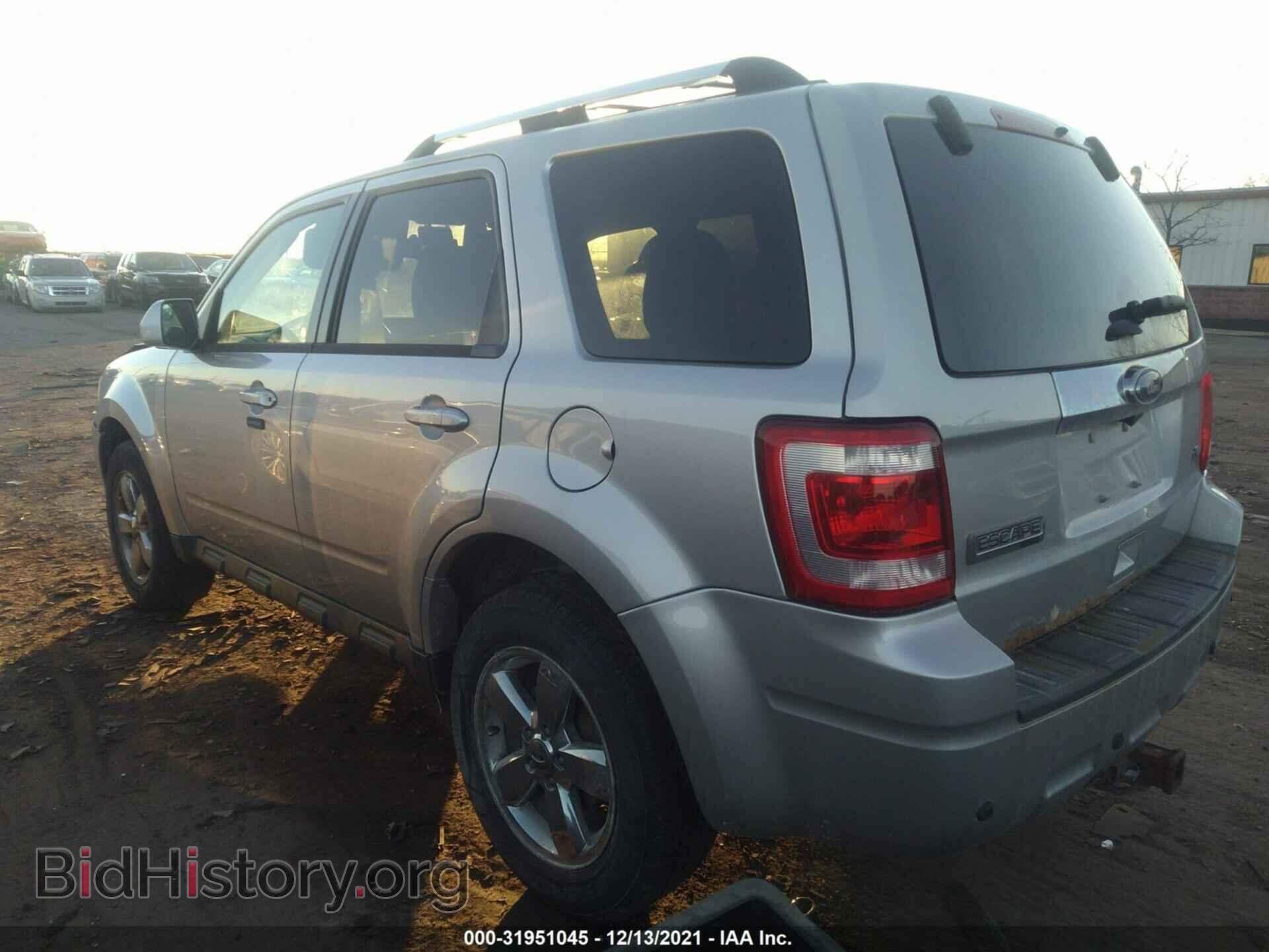 2011 FORD ESCAPE - VIN: 1FMCU0EG4BKA97634 - Фото 3