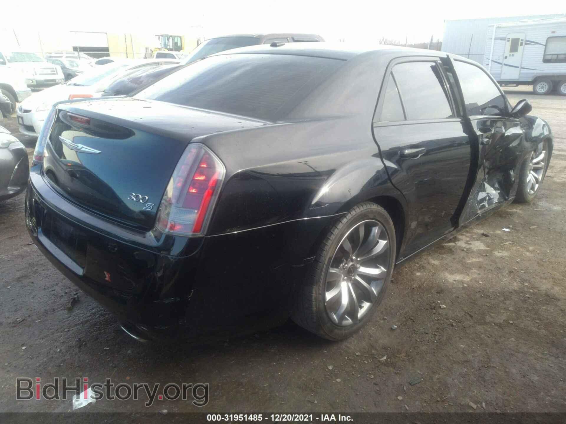 2014 CHRYSLER 300 - VIN: 2C3CCABG5EH340367 - Фото 4