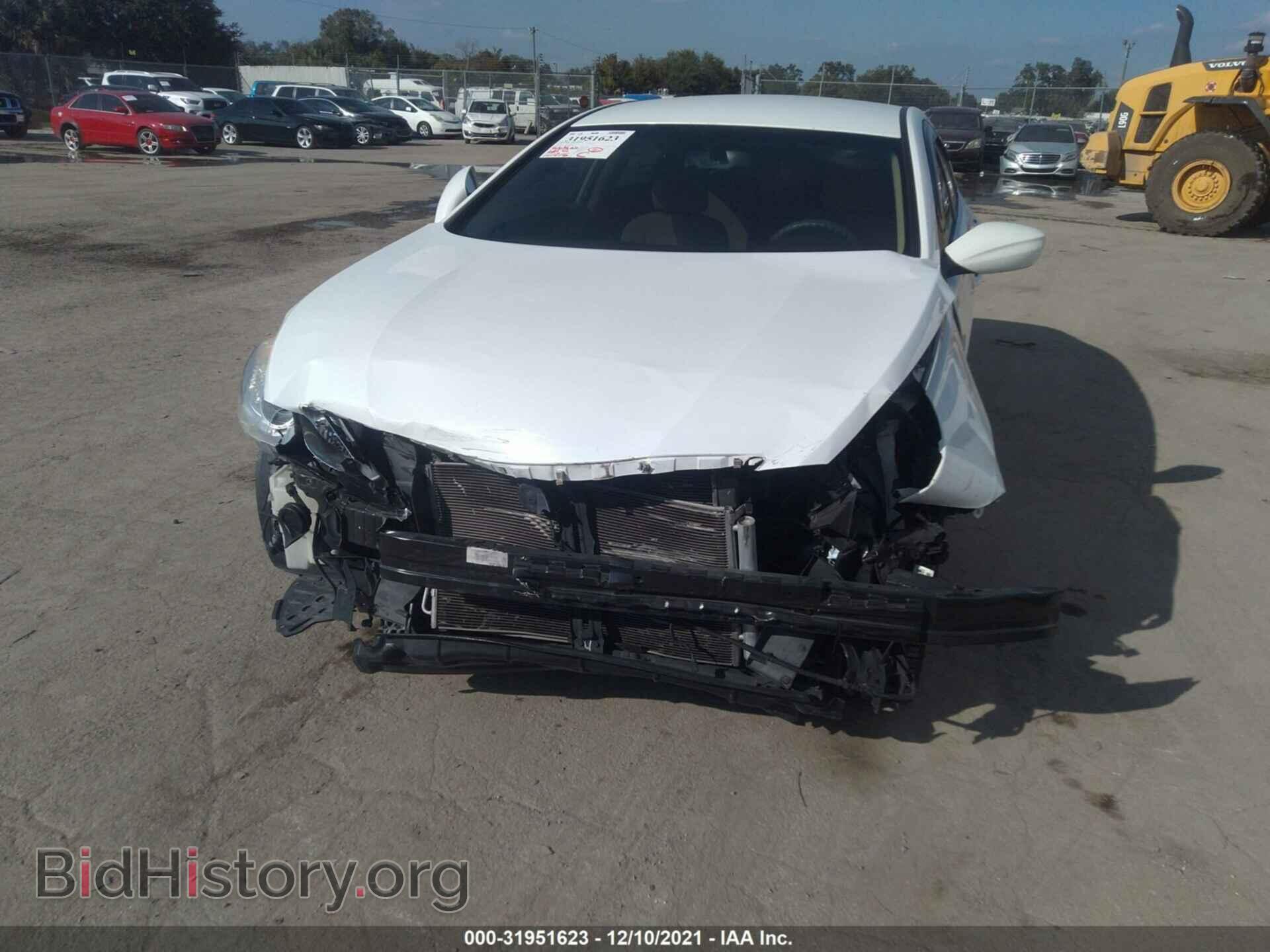 2012 HYUNDAI SONATA - VIN: 5NPEB4AC2CH384662 - Фото 6