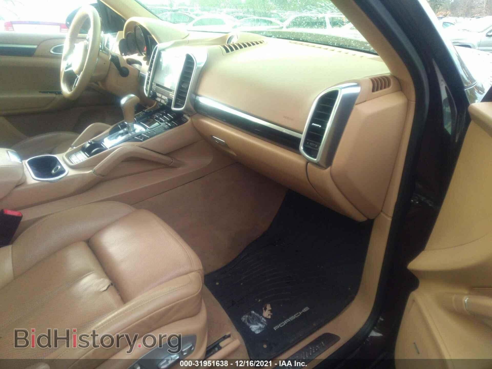 2017 PORSCHE CAYENNE - VIN: WP1AA2A24HKA83279 - Фото 5