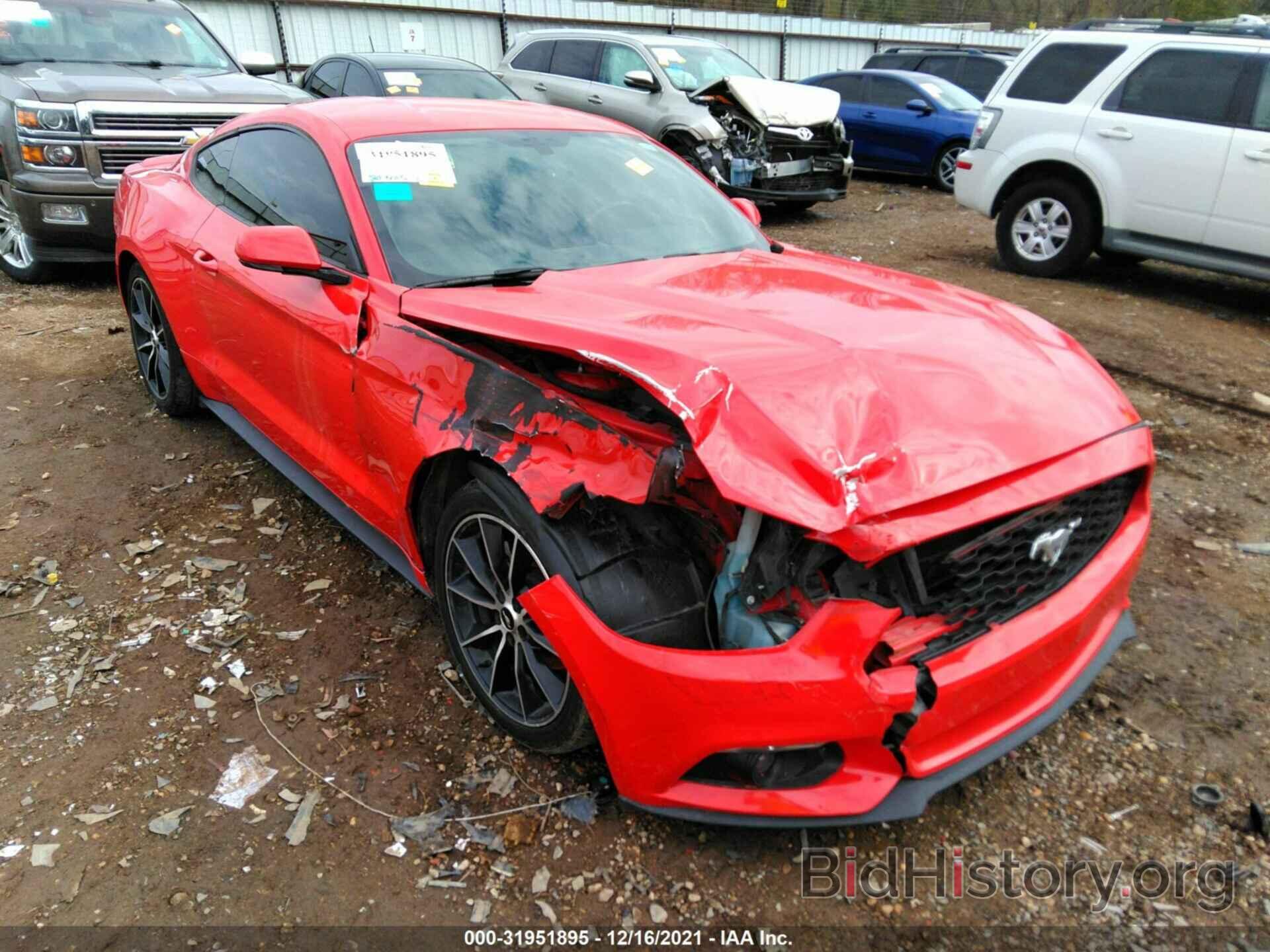 Photo 1FA6P8TH2G5255466 - FORD MUSTANG 2016