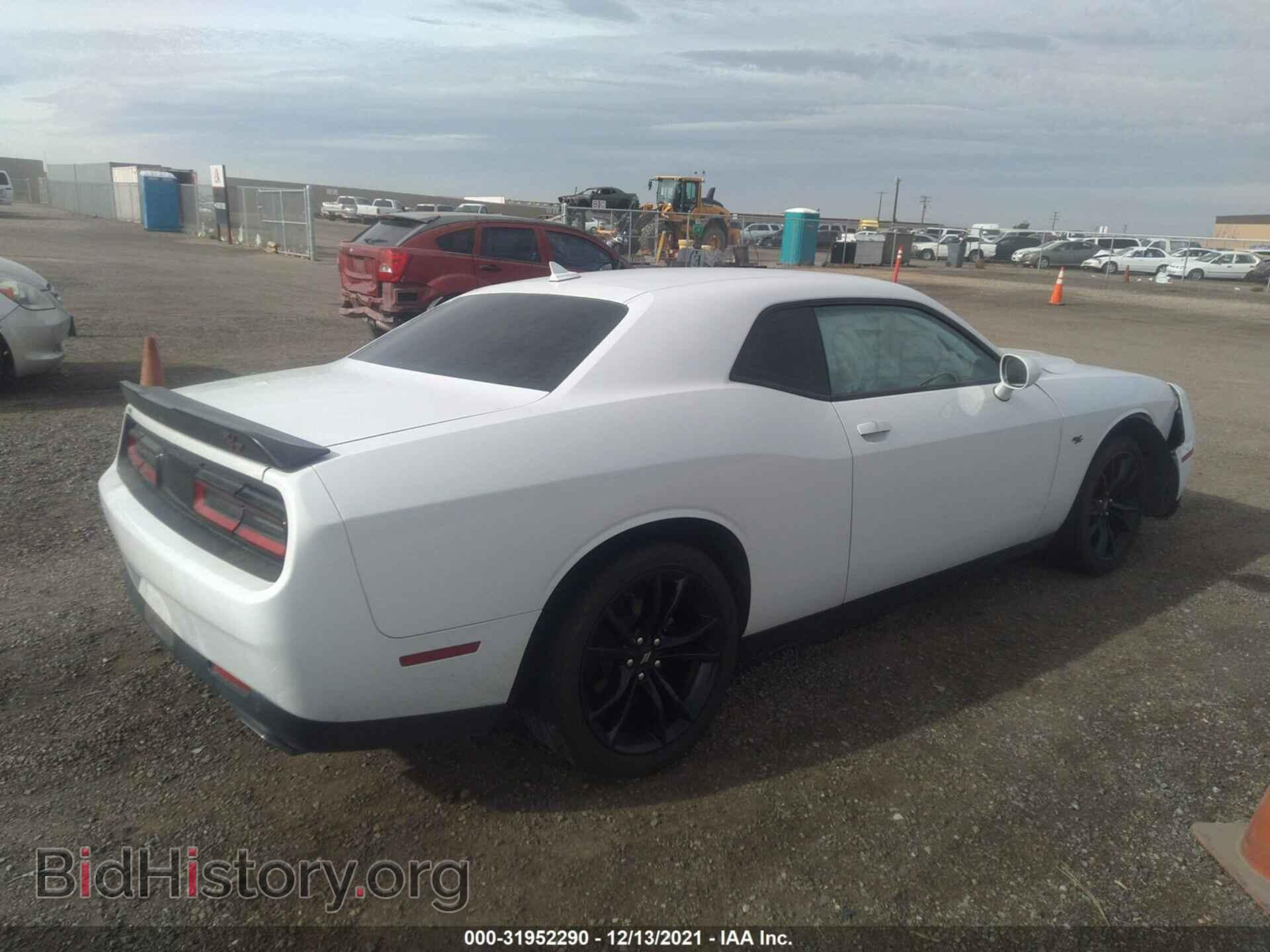 2017 DODGE CHALLENGER - VIN: 2C3CDZBT5HH565885 - Фото 4