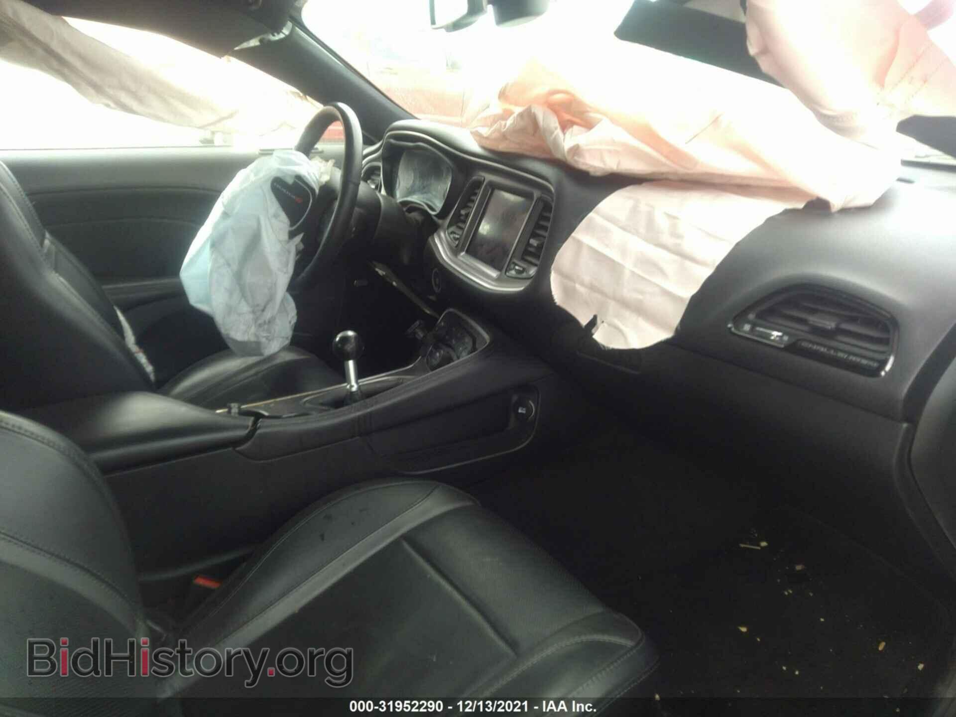 2017 DODGE CHALLENGER - VIN: 2C3CDZBT5HH565885 - Фото 5