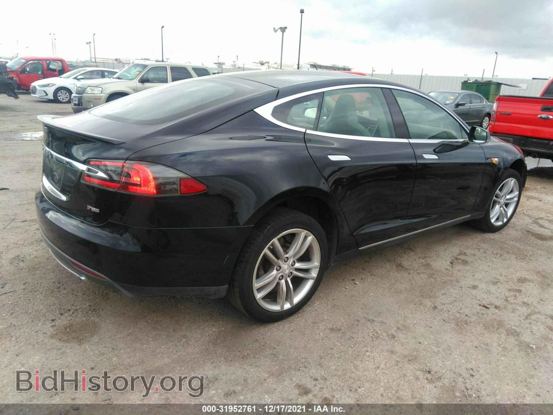 2012 TESLA MODEL S - VIN: 5YJSA1CPXCFP01834 - Фото 4
