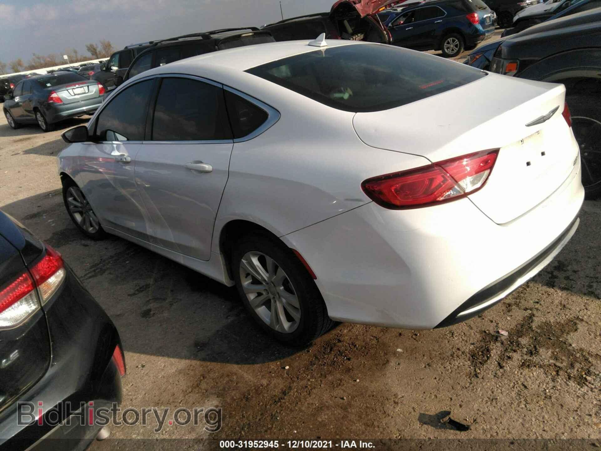 2016 CHRYSLER 200 - VIN: 1C3CCCAB4GN162981 - Фото 3