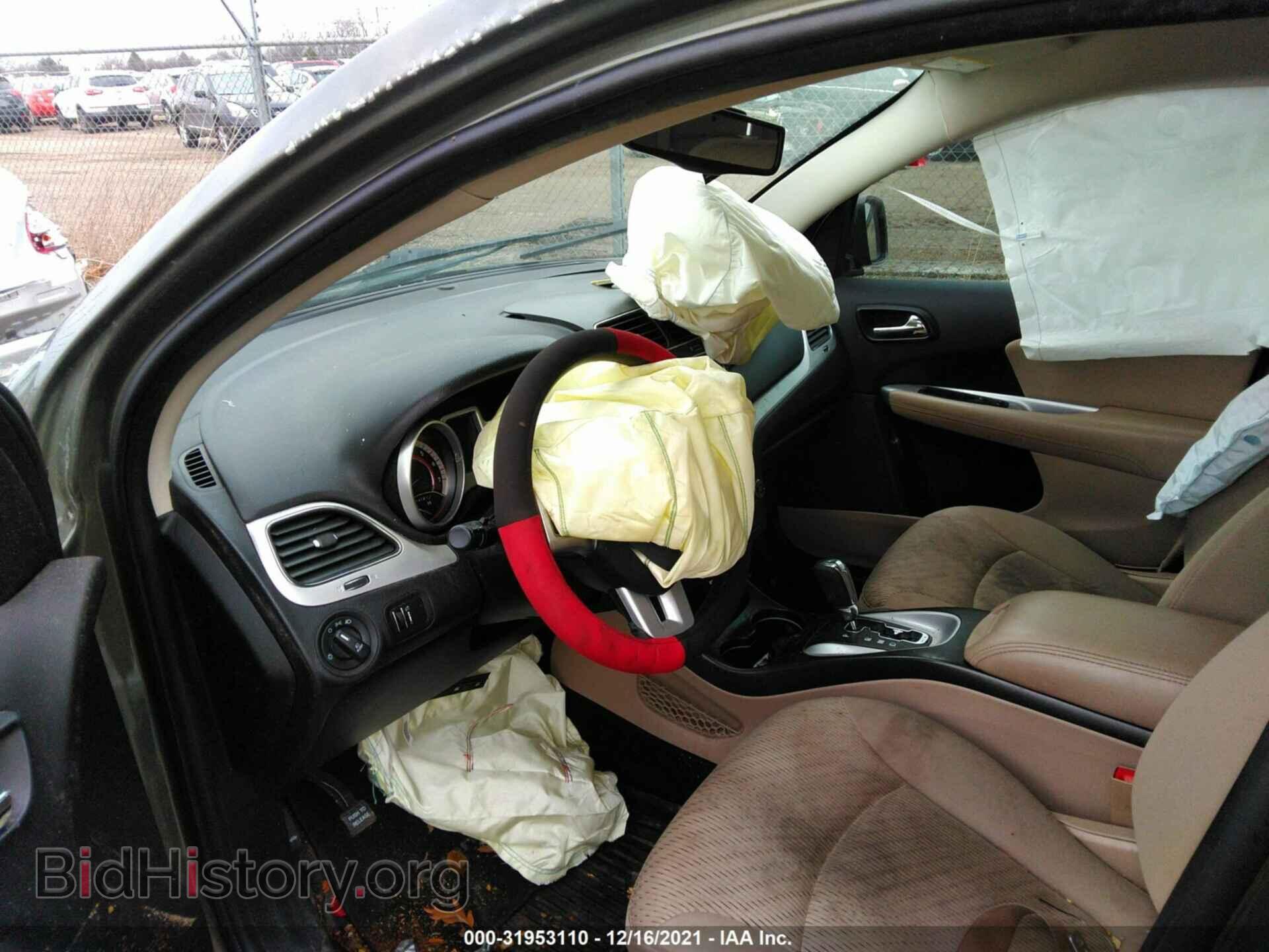 2016 DODGE JOURNEY - VIN: 3C4PDCBB0GT159388 - Фото 5