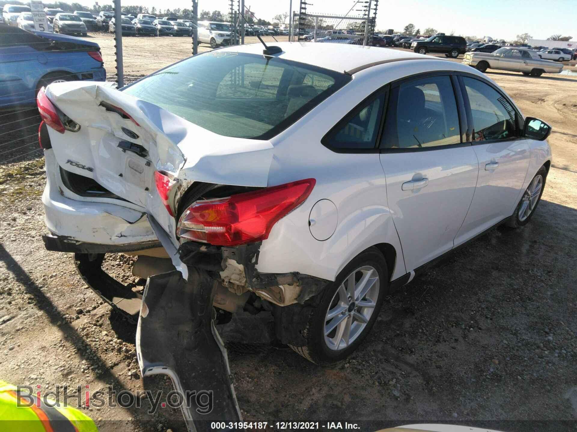2017 FORD FOCUS - VIN: 1FADP3F20HL276833 - Фото 4