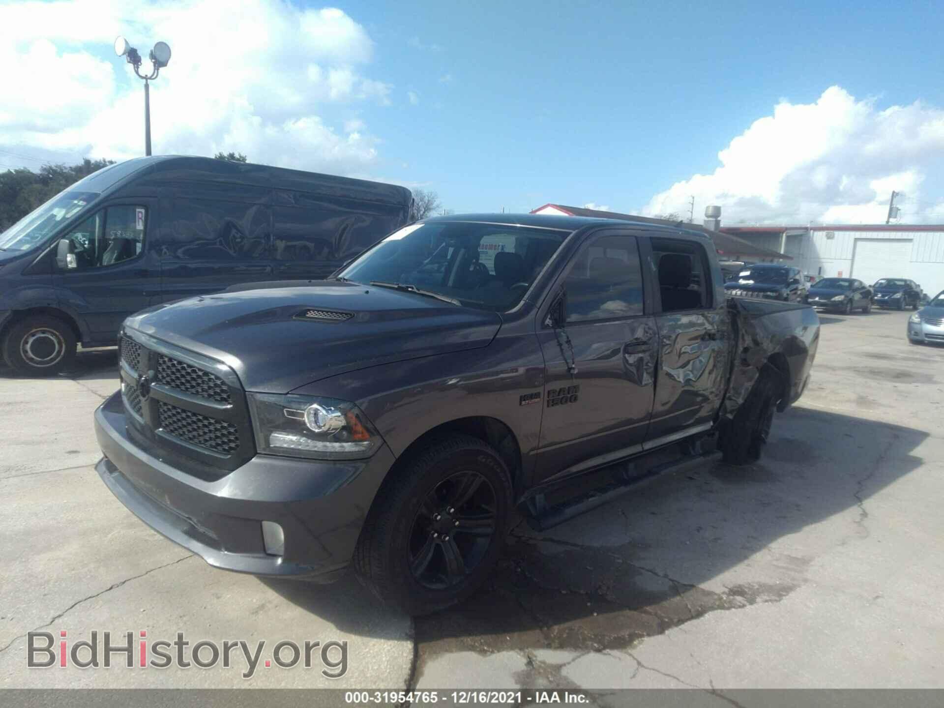 2017 RAM 1500 - VIN: 1C6RR6MT2HS741830 - Фото 2