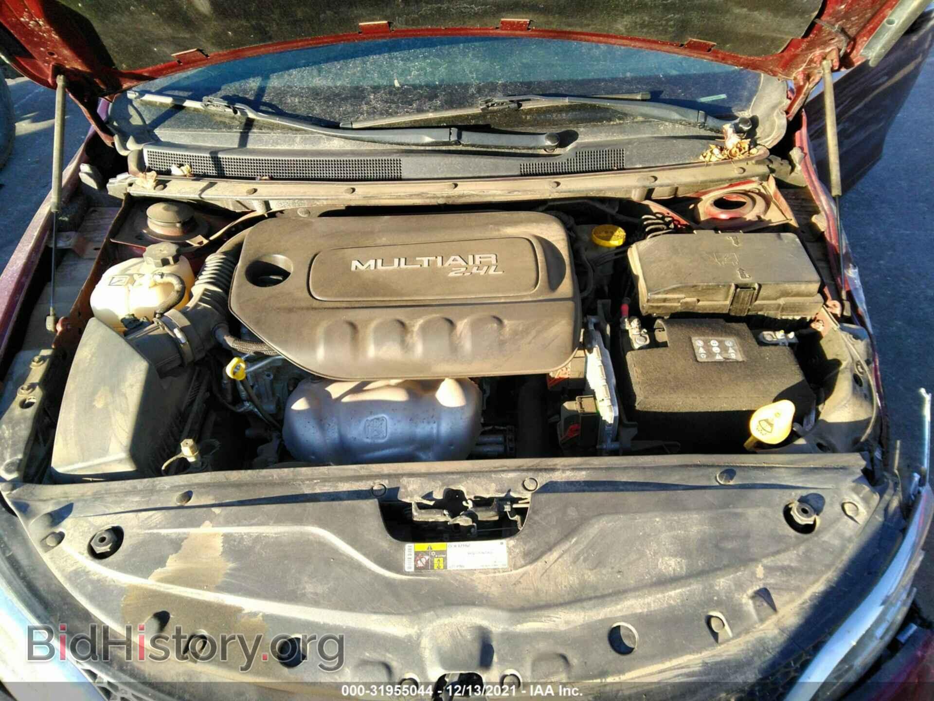 2015 CHRYSLER 200 - VIN: 1C3CCCAB1FN759293 - Фото 10