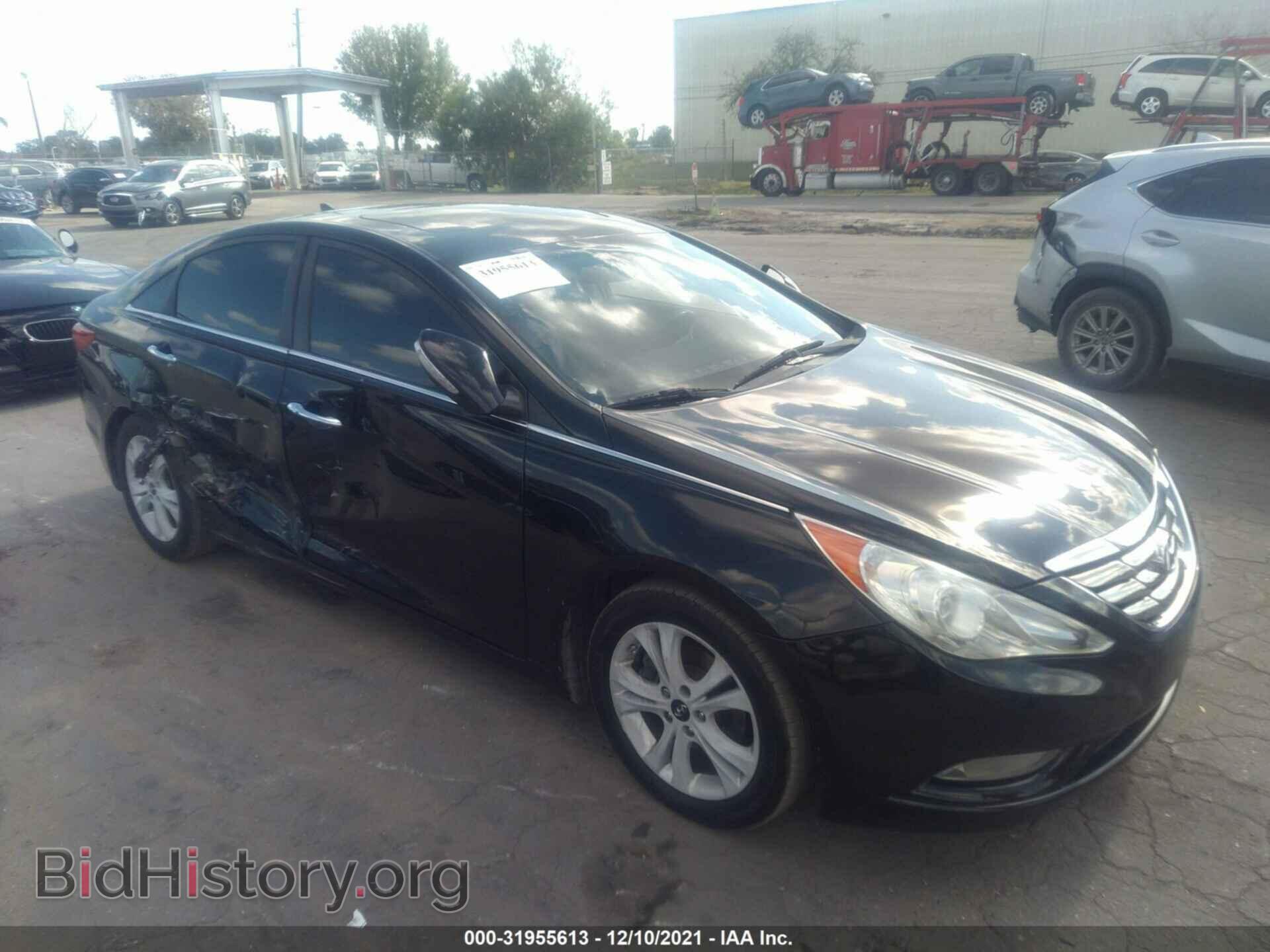 Photo 5NPEC4AC2BH236975 - HYUNDAI SONATA 2011