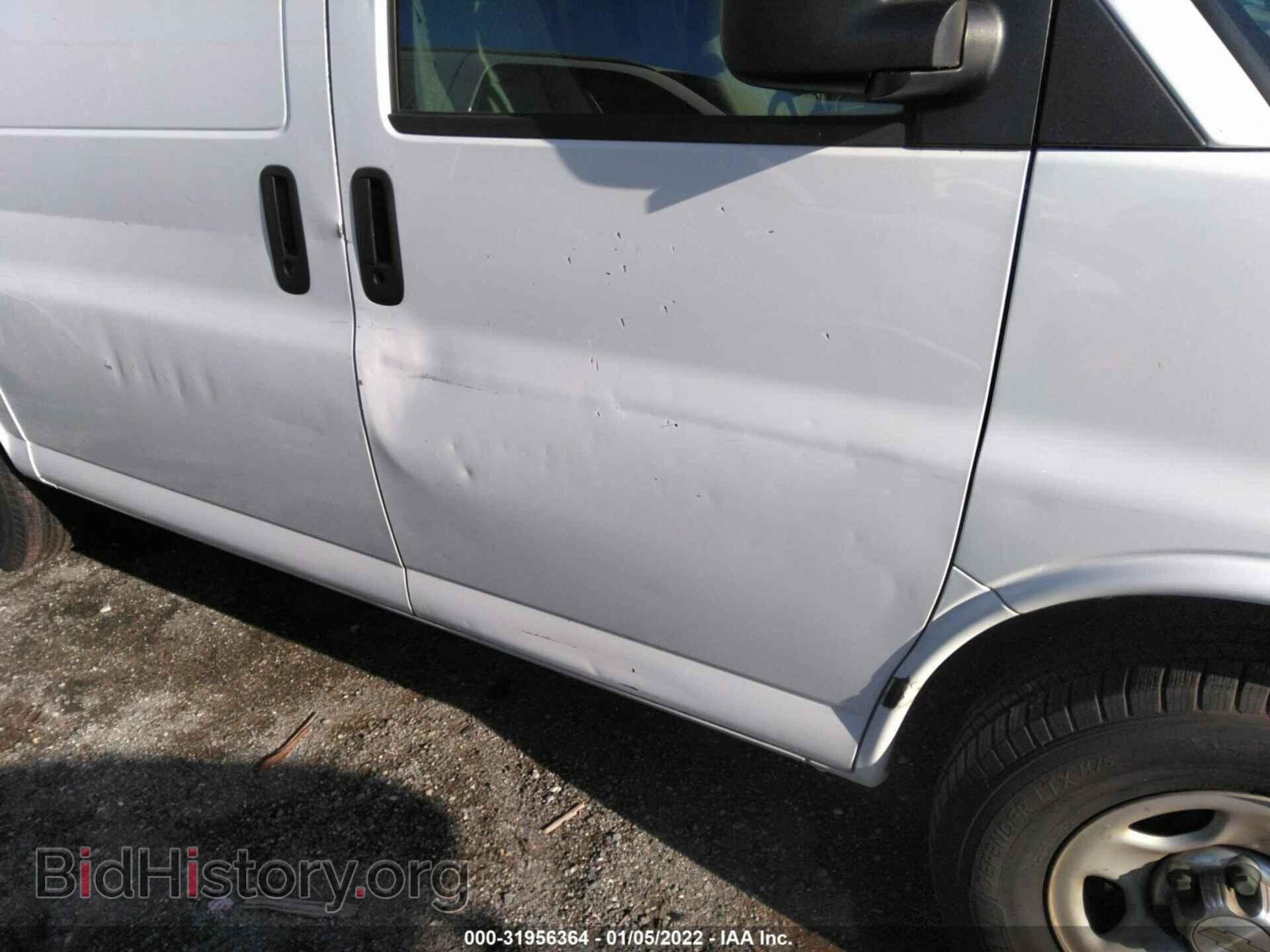 2007 CHEVROLET EXPRESS CARGO VAN - VIN: 1GCFG15Z171121420 - Фото 6