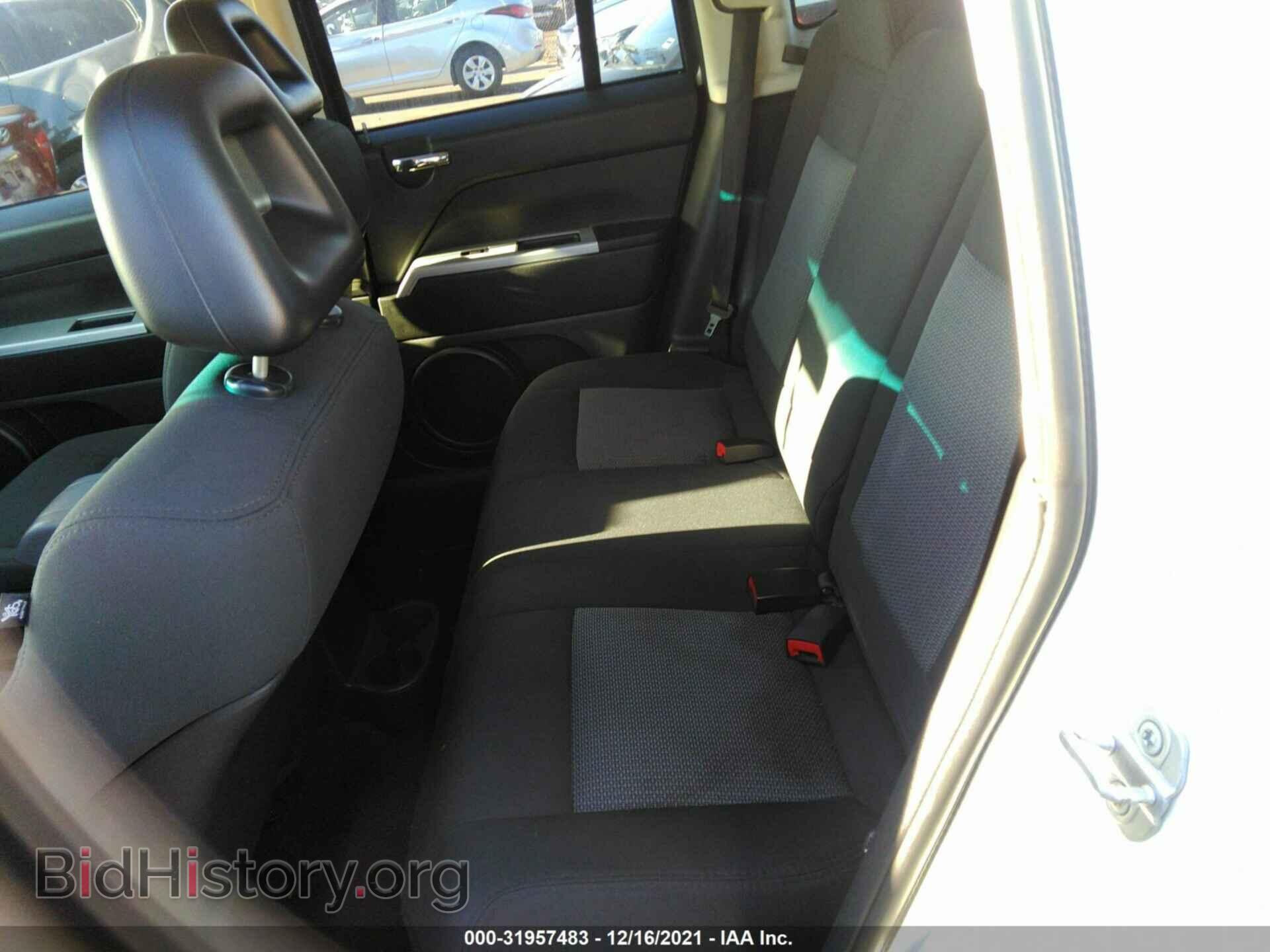 2008 JEEP COMPASS - VIN: 1J8FT47W48D691663 - Фото 8