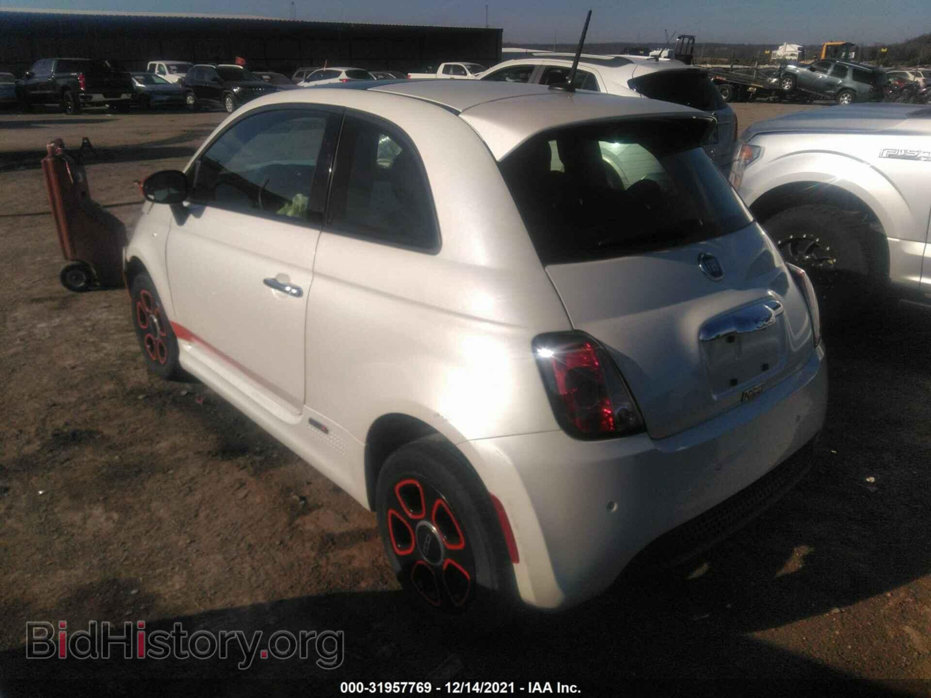 2015 FIAT 500E - VIN: 3C3CFFGE6FT647583 - Фото 3