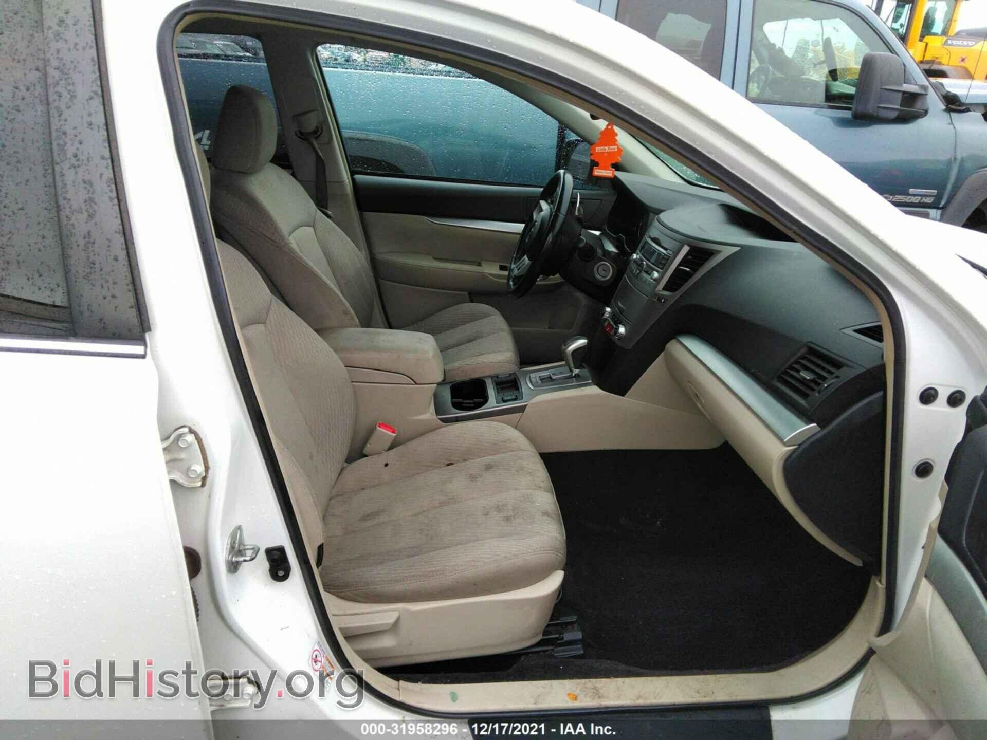 2011 SUBARU OUTBACK - VIN: 4S4BRCCC2B3398296 - Фото 5