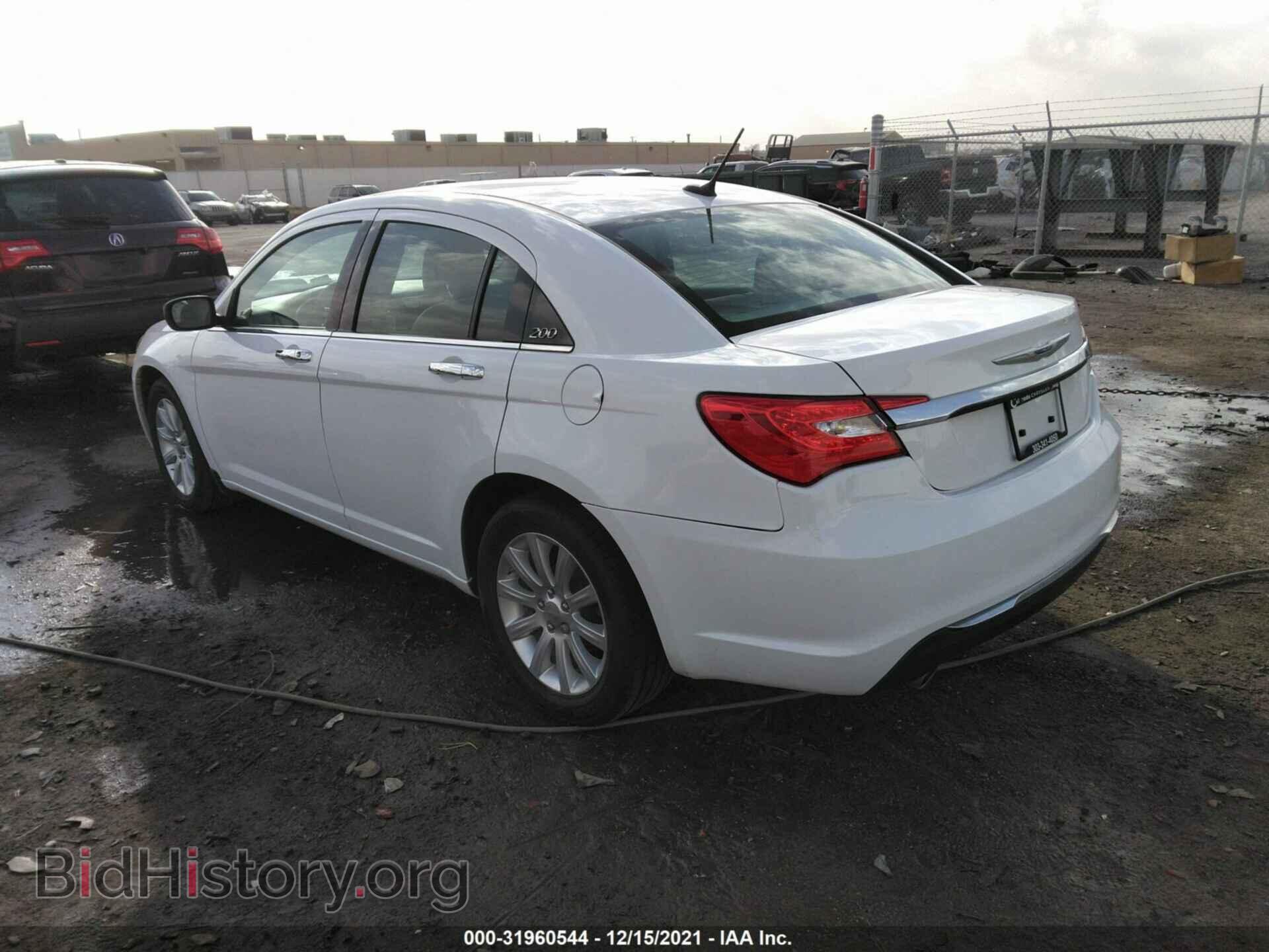 2013 CHRYSLER 200 - VIN: 1C3CCBCG9DN508263 - Фото 3