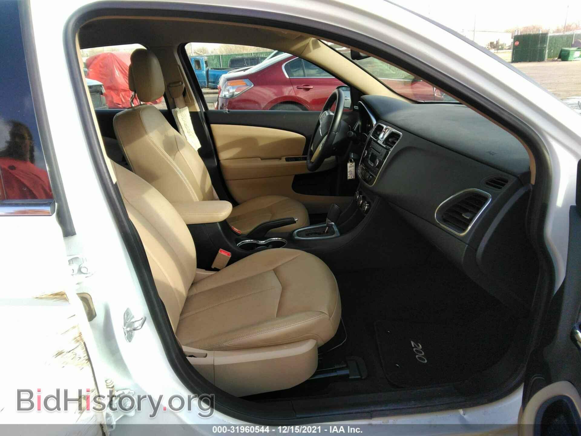 2013 CHRYSLER 200 - VIN: 1C3CCBCG9DN508263 - Фото 5