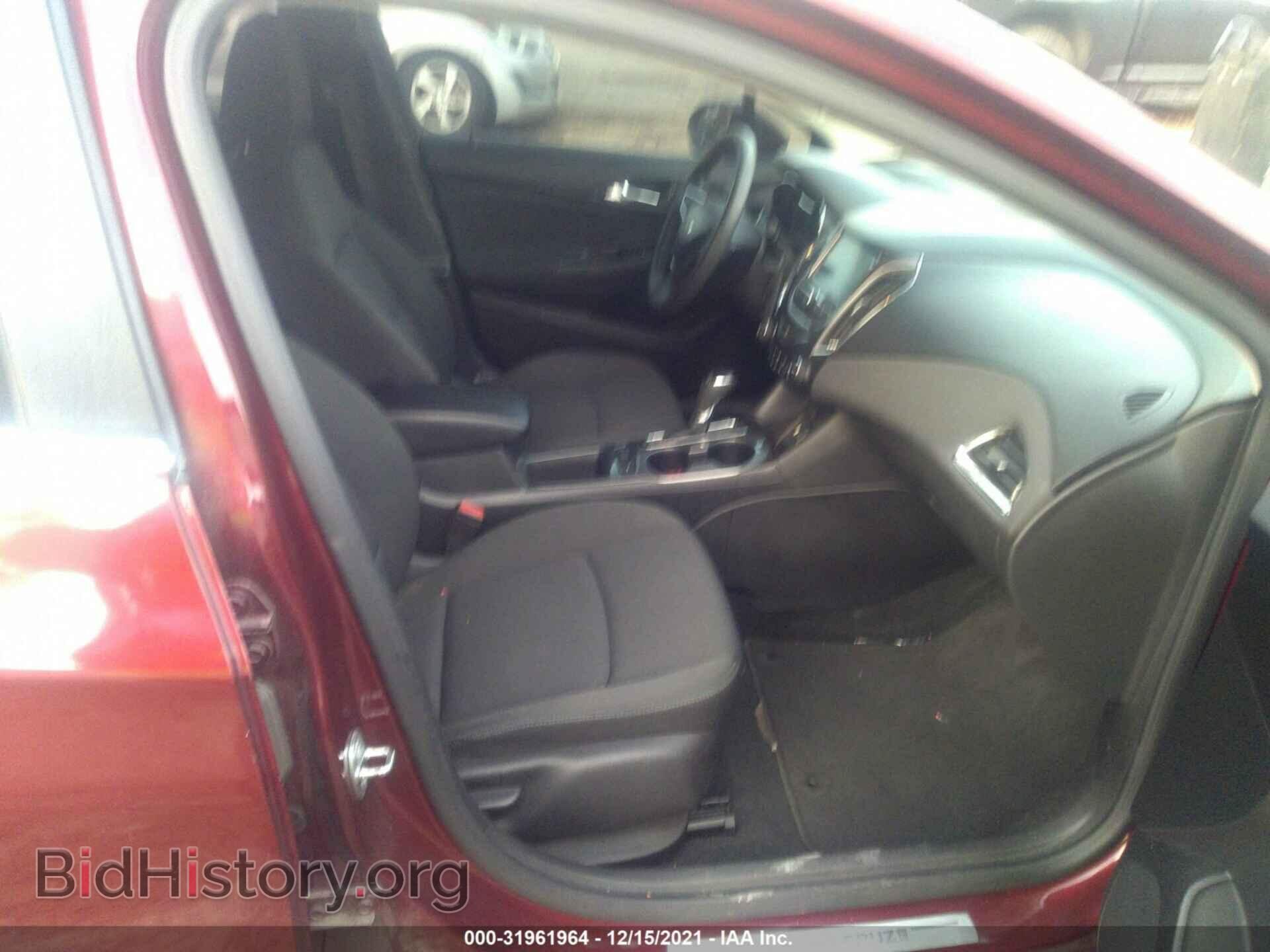 2016 CHEVROLET CRUZE - VIN: 1G1BE5SM8G7242567 - Фото 5