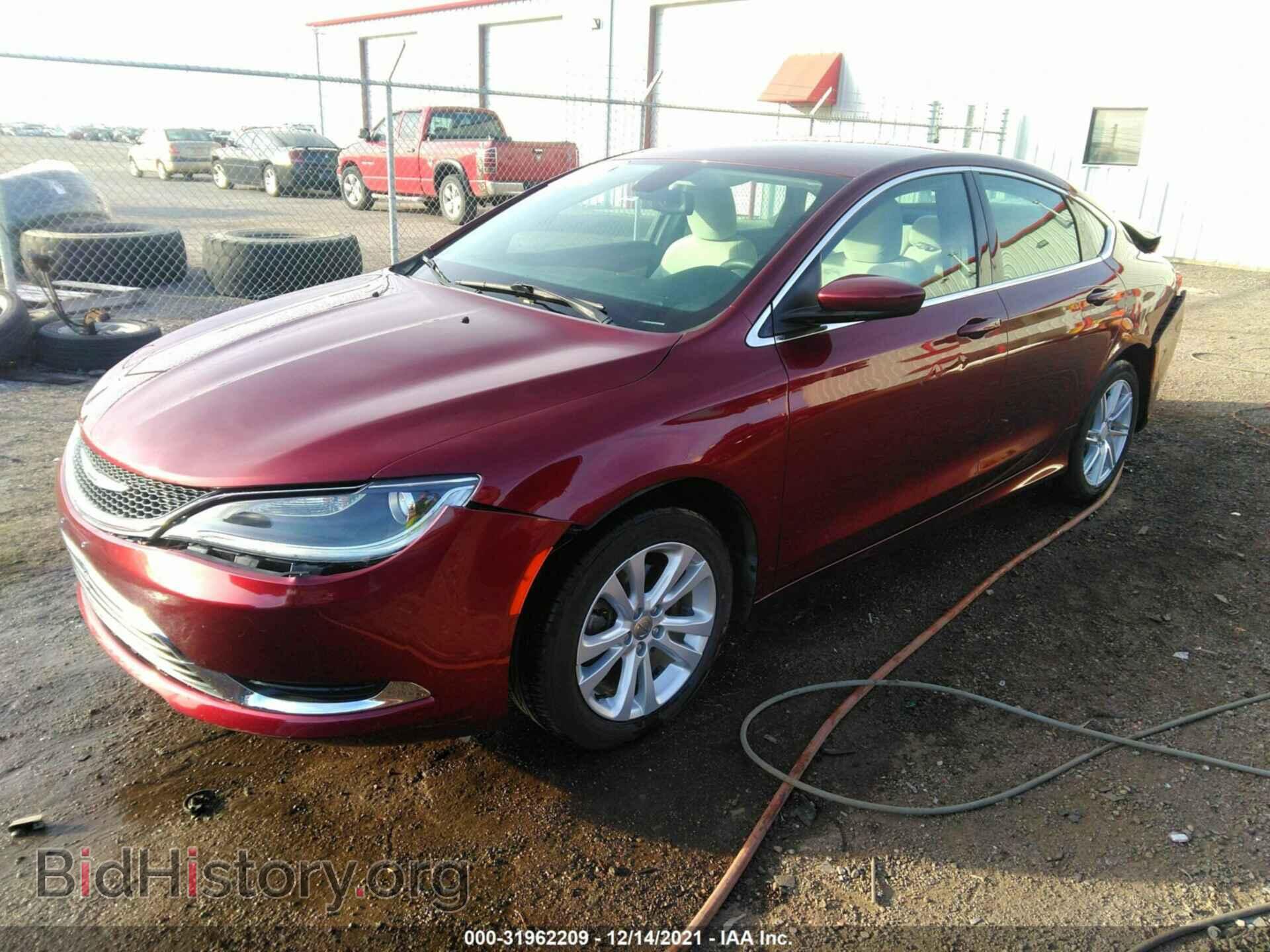 2015 CHRYSLER 200 - VIN: 1C3CCCAB5FN748331 - Photo 2