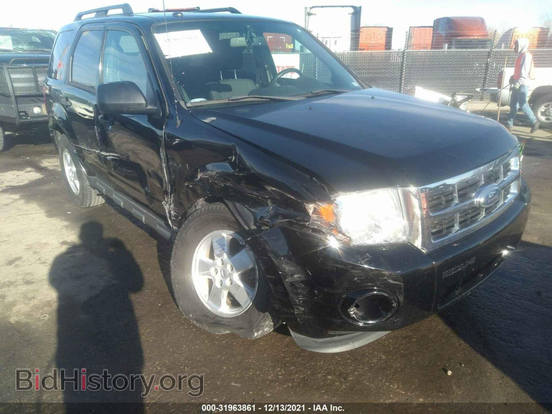 Photo 1FMCU0D78CKC82112 - FORD ESCAPE 2012