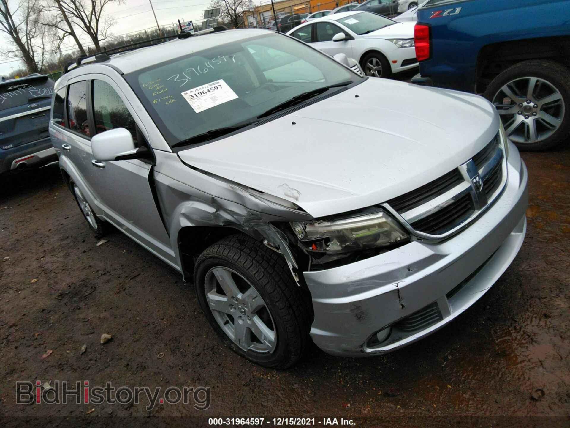 Фотография 3D4PH6FV2AT283537 - DODGE JOURNEY 2010