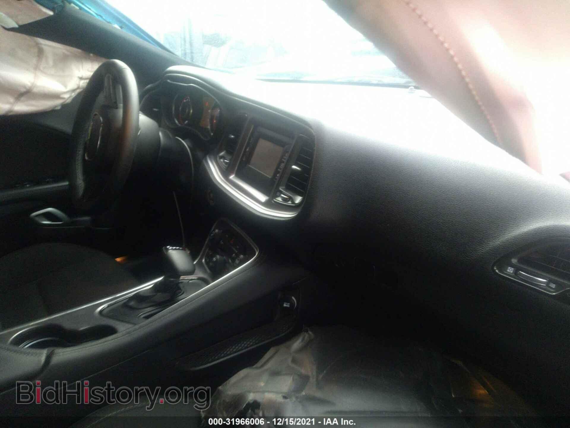 2015 DODGE CHALLENGER - VIN: 2C3CDZAT5FH901193 - Photo 5