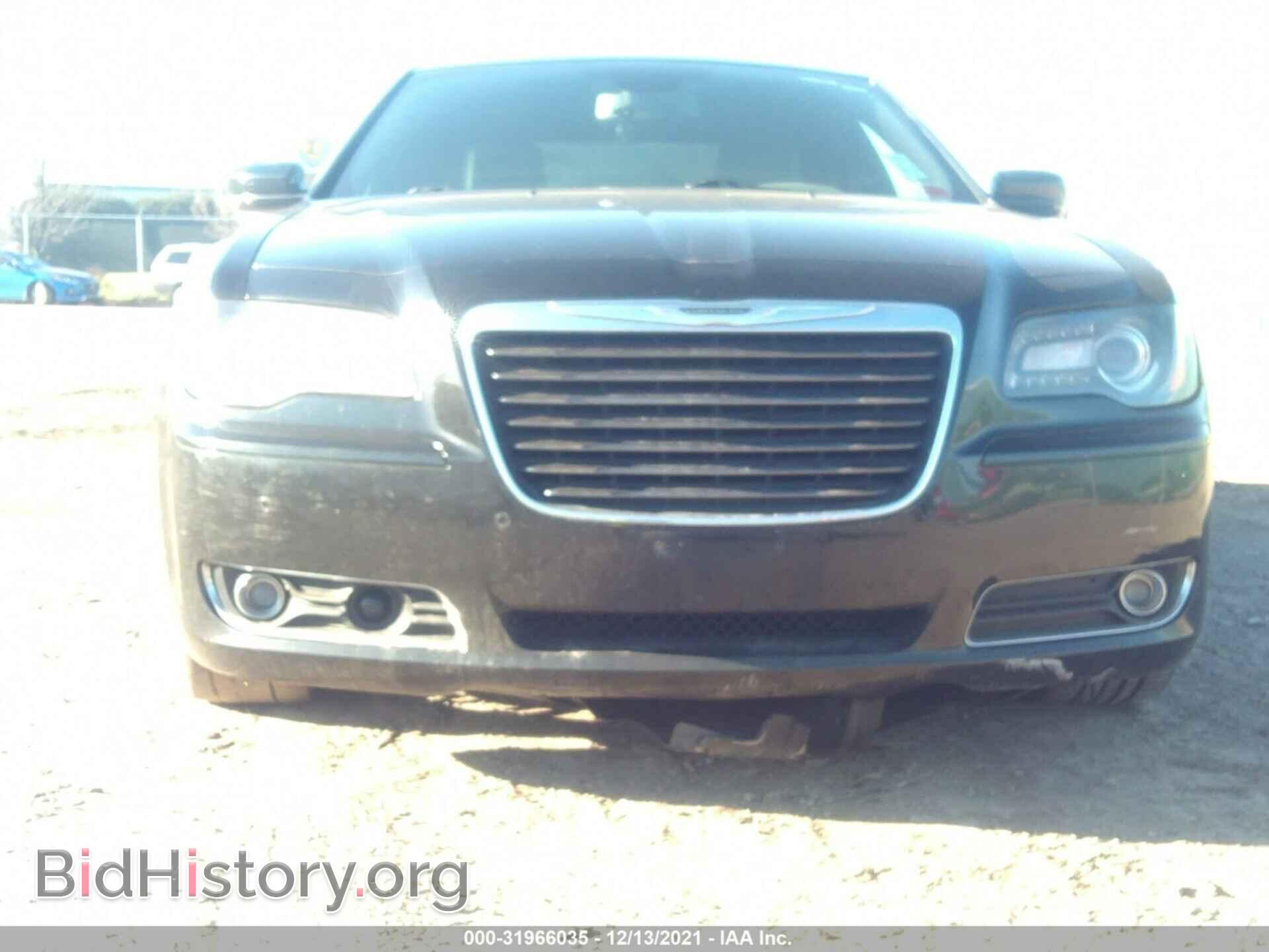 2012 CHRYSLER 300 - VIN: 2C3CCABG2CH257024 - Фото 6