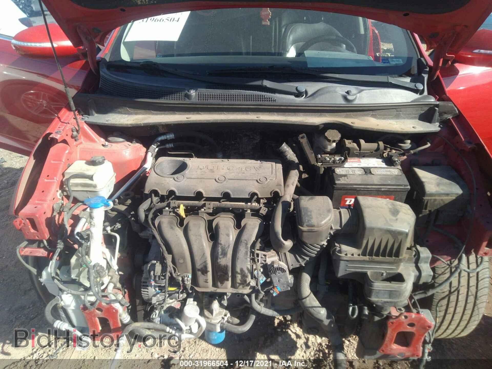 2011 KIA SPORTAGE - VIN: KNDPC3A28B7140492 - Фото 10