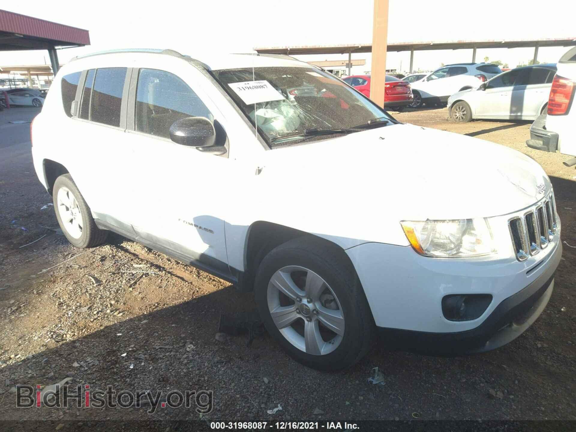 Photo 1J4NT1FB7BD224819 - JEEP COMPASS 2011